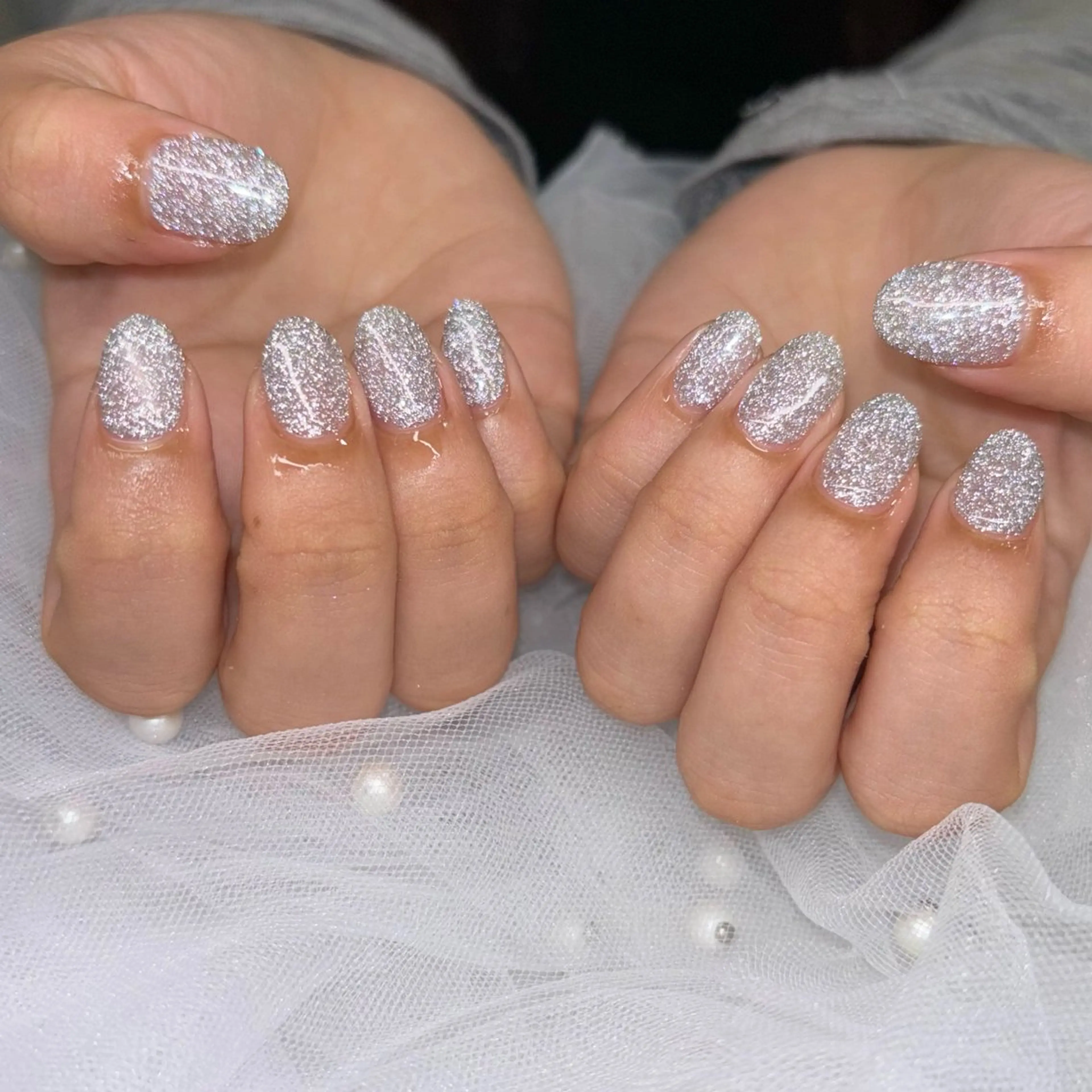 ネイル フラッシュネイル ワンカラーネイル シルバー ハンドネイル 荒巻 めいのネイルデザイン
