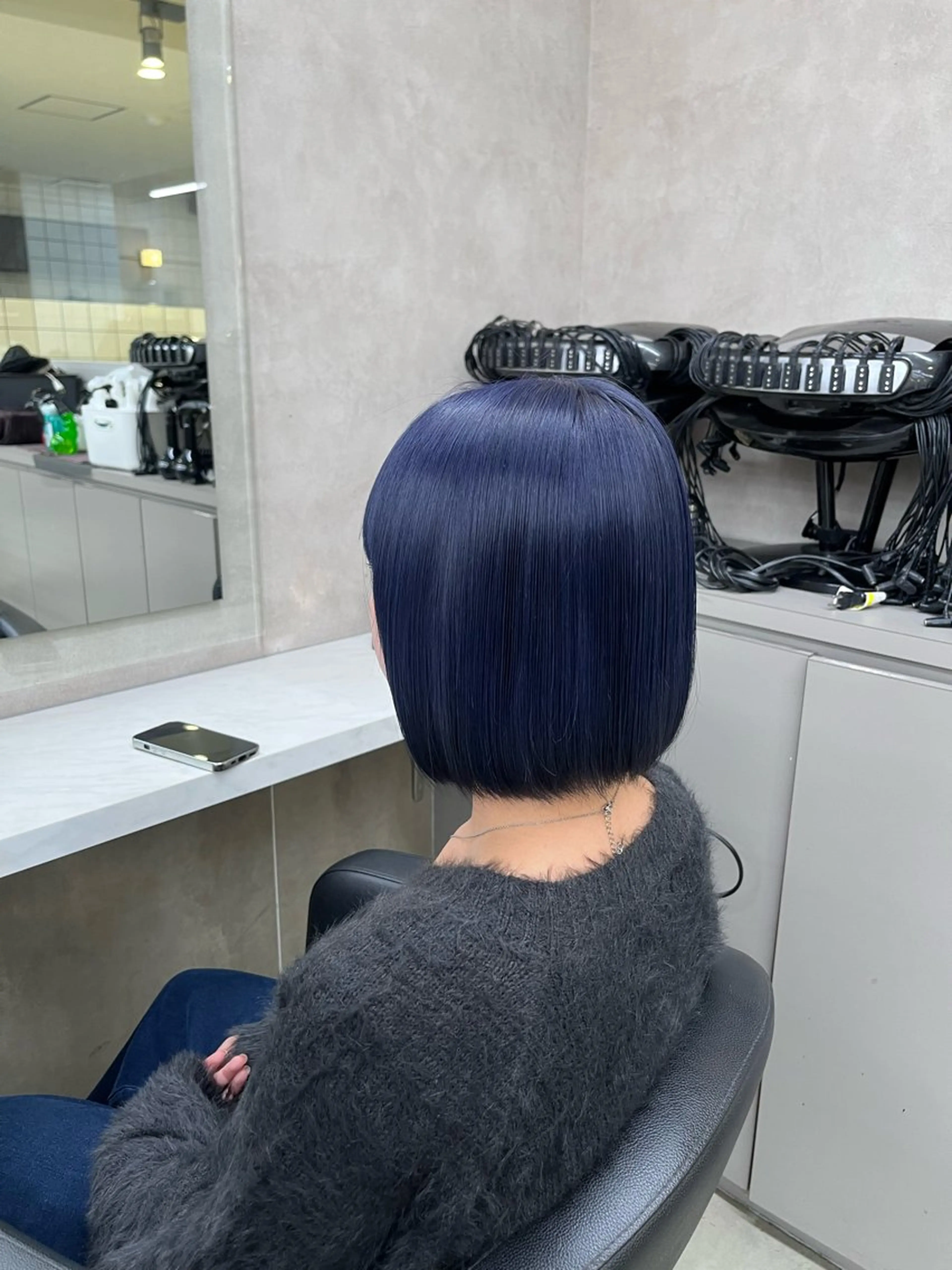 ショート 寒色＆ブリーチ特化 寒色MiOのヘアスタイル