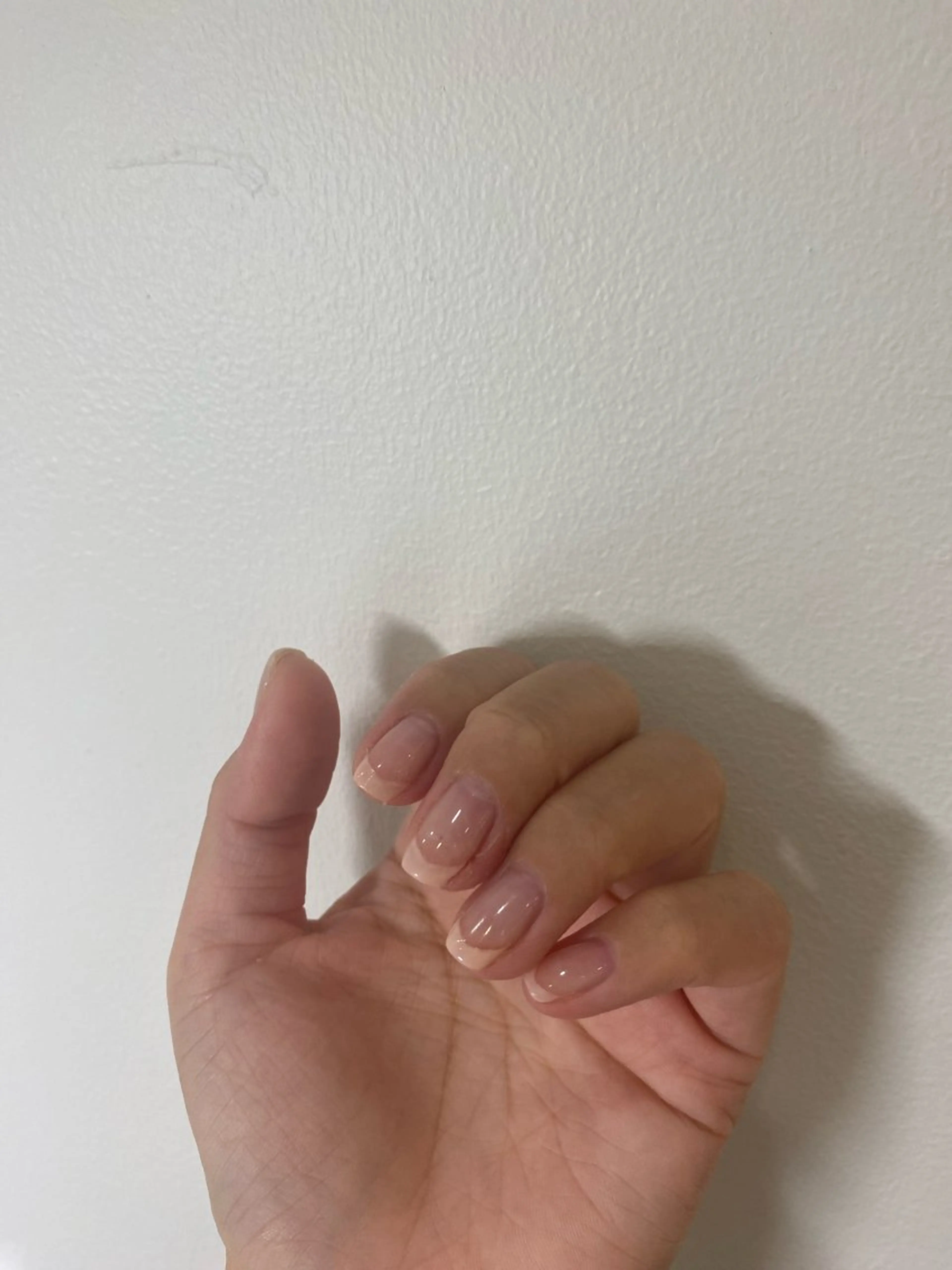 （オフ有）爪を削らないパラジェルフレンチの写真