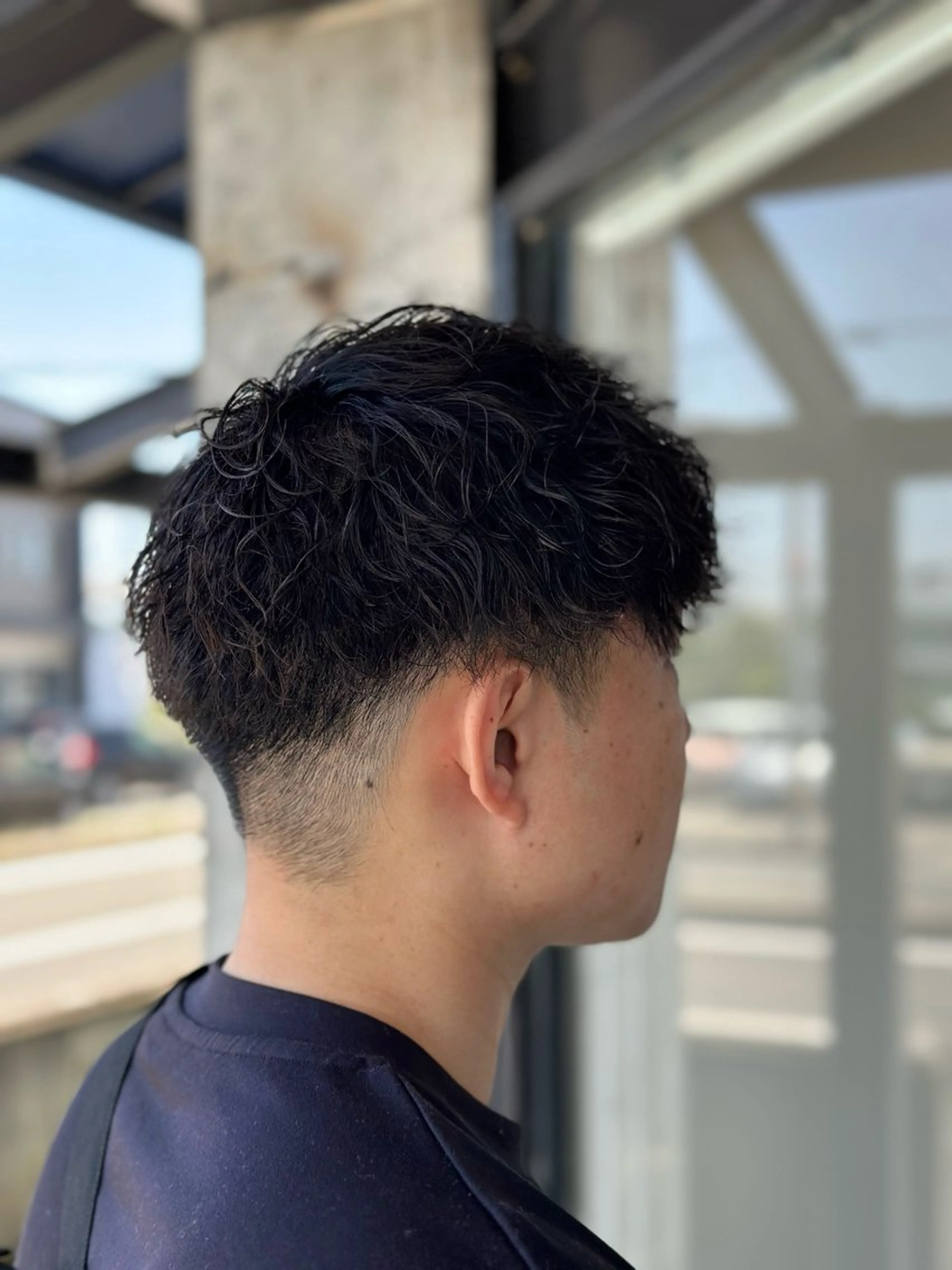 メンズ メンズパーマ 波巻きパーマ arika オケシ　リョウダイのヘアスタイル