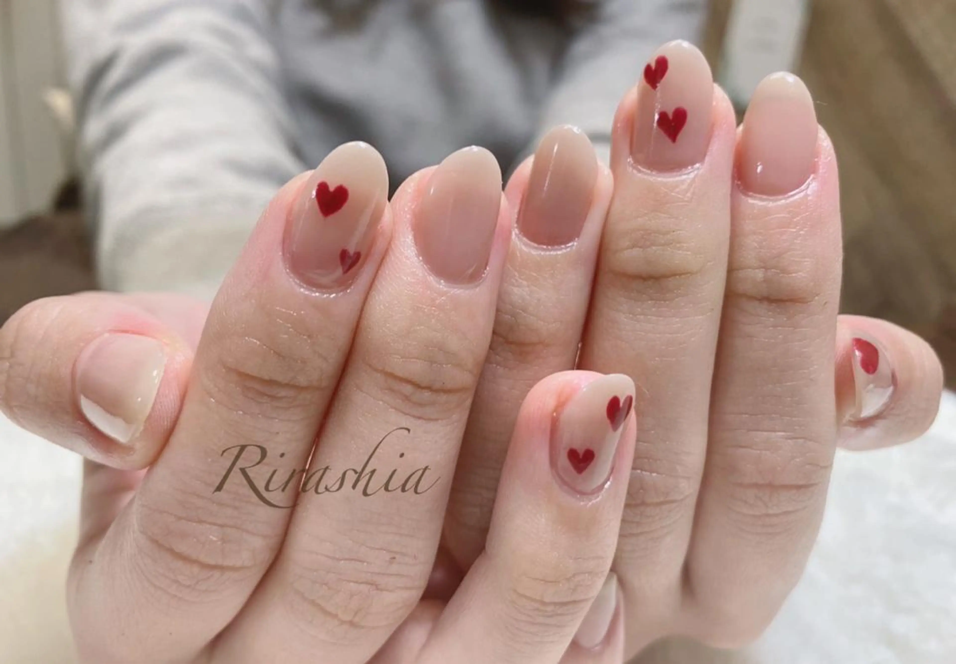 ネイル ハート バレンタイン ハンドネイル ハンドケア うる艶♡透明感ネイル Rirashiaのネイルデザイン