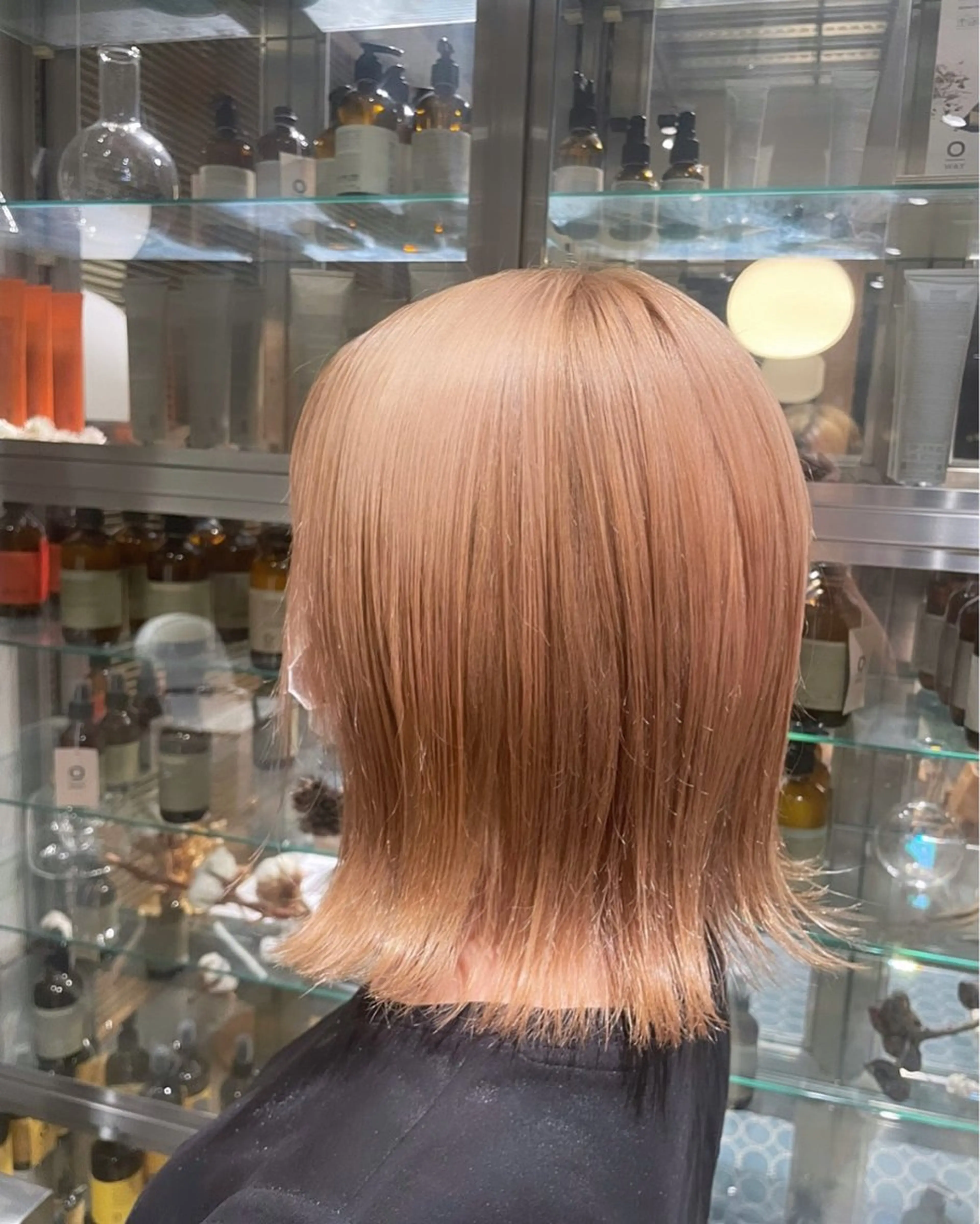 カラー ベージュカラー ブリーチ ピンクカラー ピンクベージュ 山﨑 心優のヘアスタイル