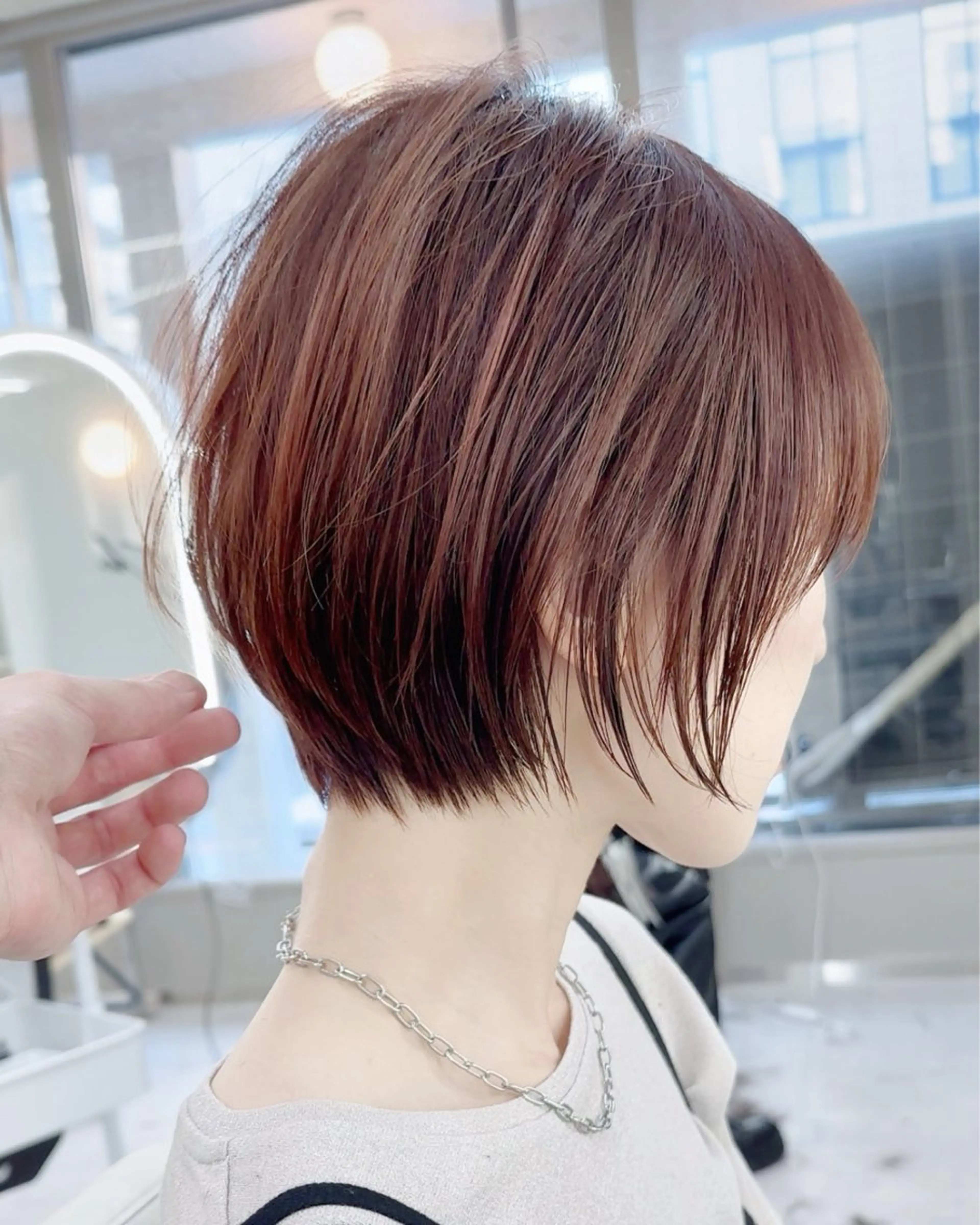 ショート カラー i.+sapporo所属・ショート/レイヤー /札幌/小山内のヘアスタイル