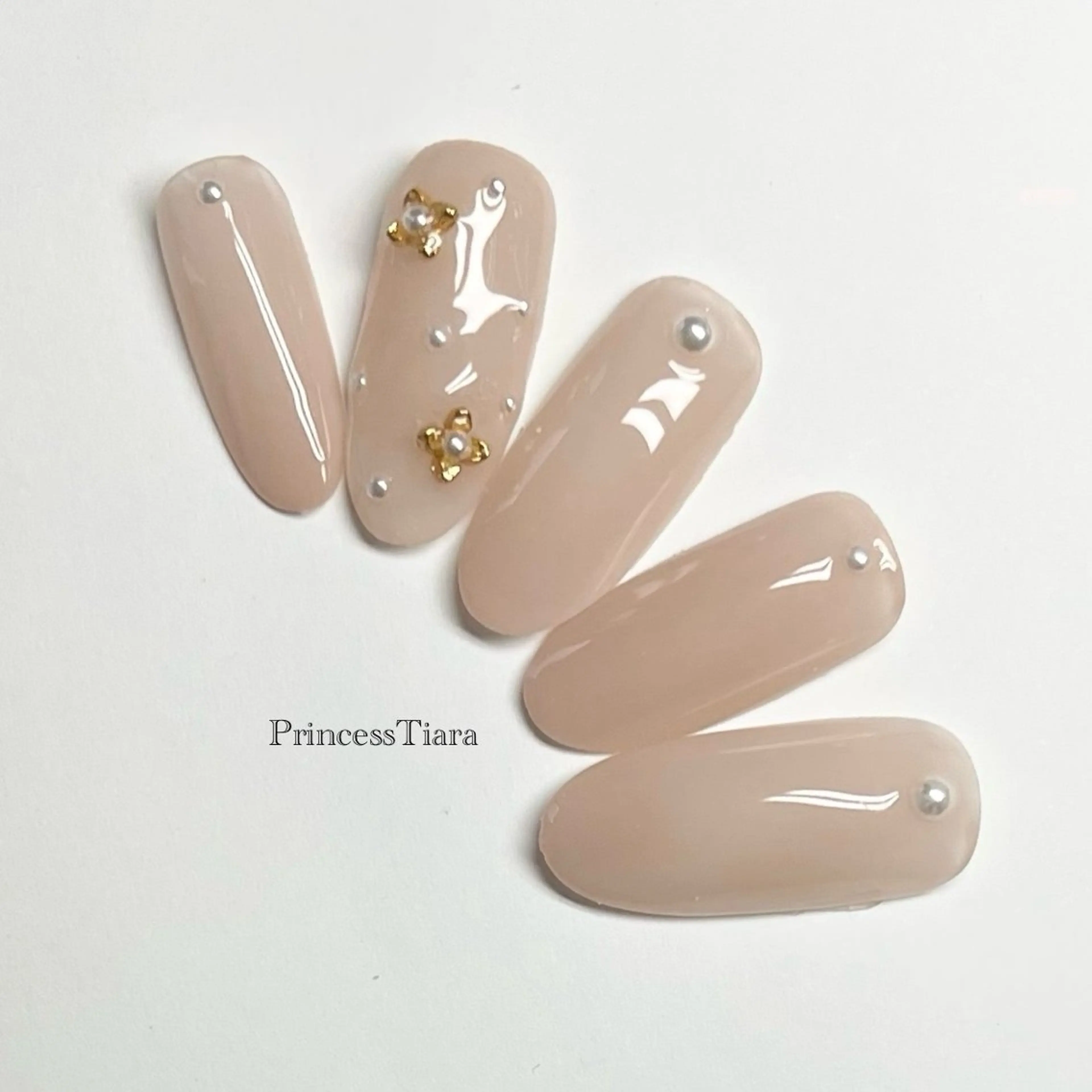 ネイル Grantulle collegeのネイルデザイン