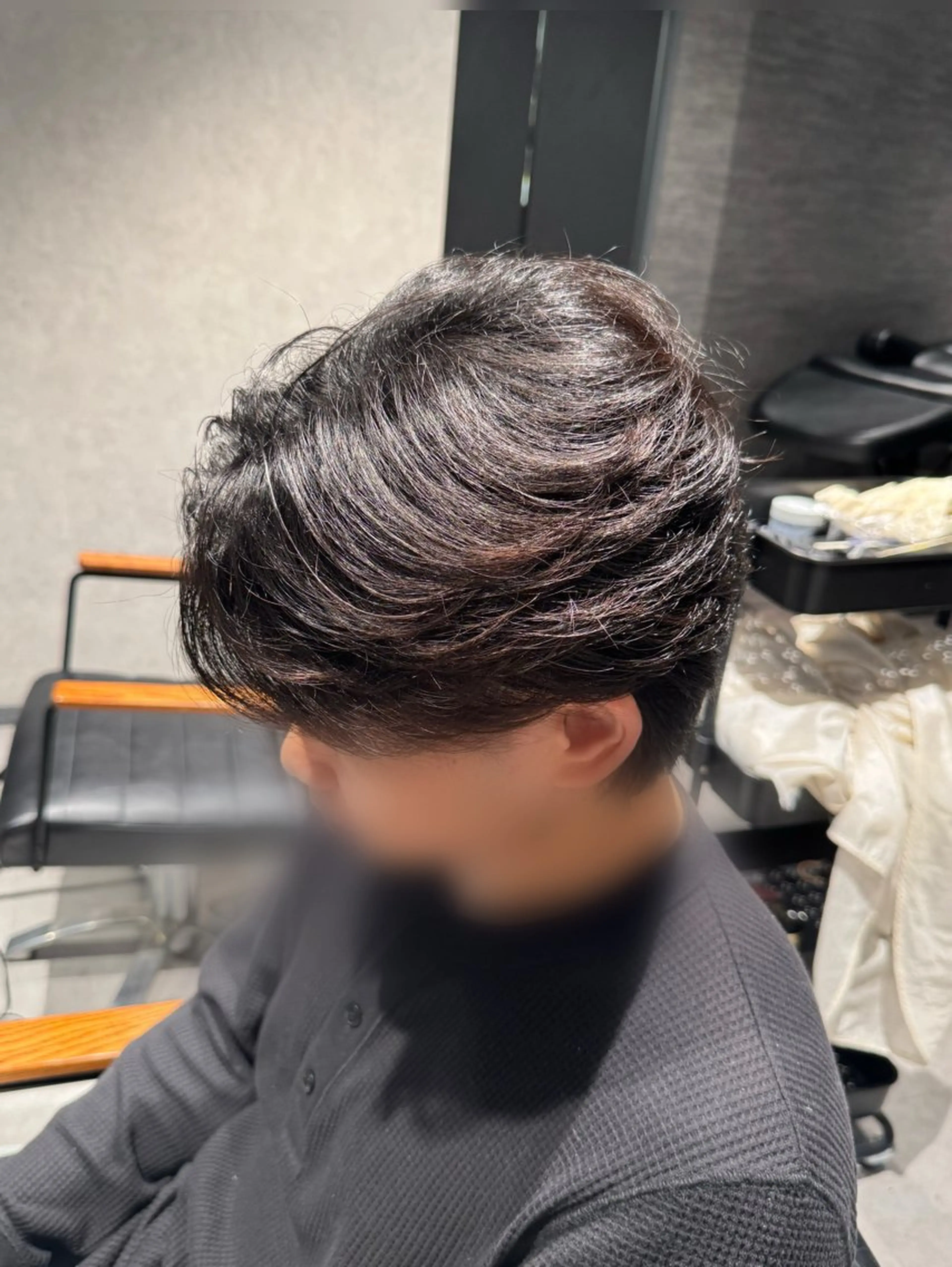 パーマ メンズ 韓国特化🇰🇷愁斗 センターパートパーマのヘアスタイル