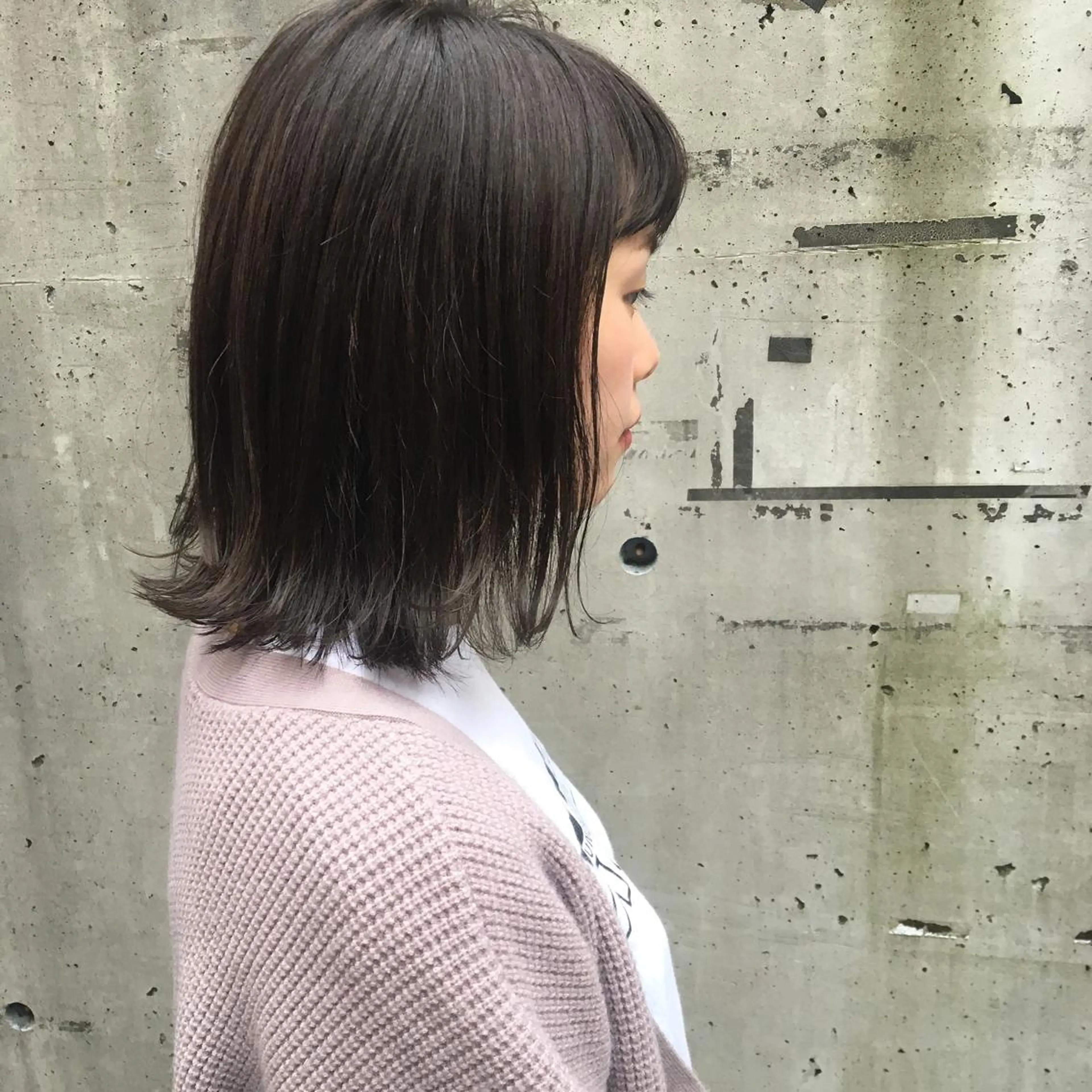 ミディアム カラー 切りっぱなしボブ グレージュ ボブ emme MIHO♡のヘアスタイル
