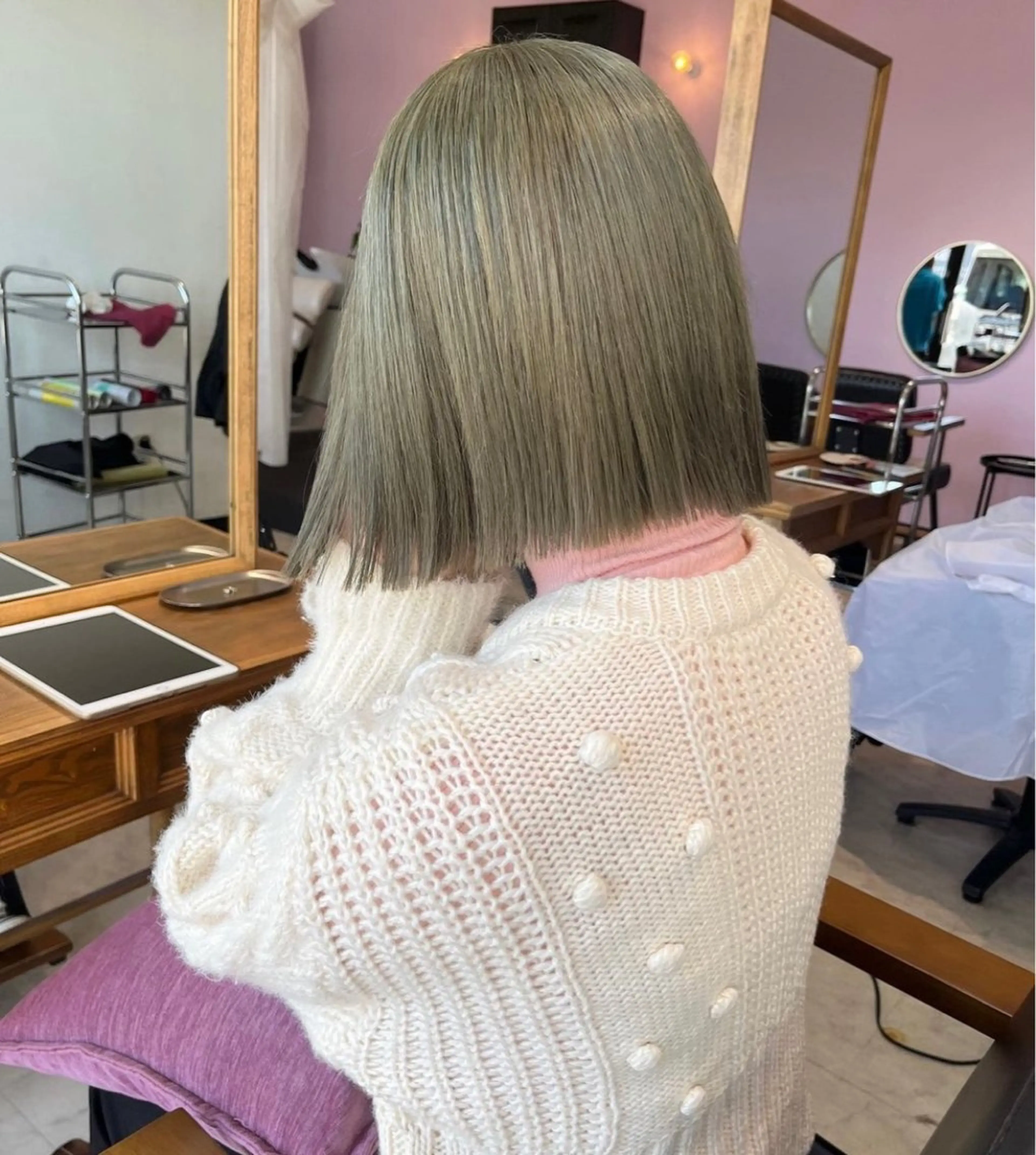 カラー ベージュカラー オリーブベージュ MATTY azusaのヘアスタイル