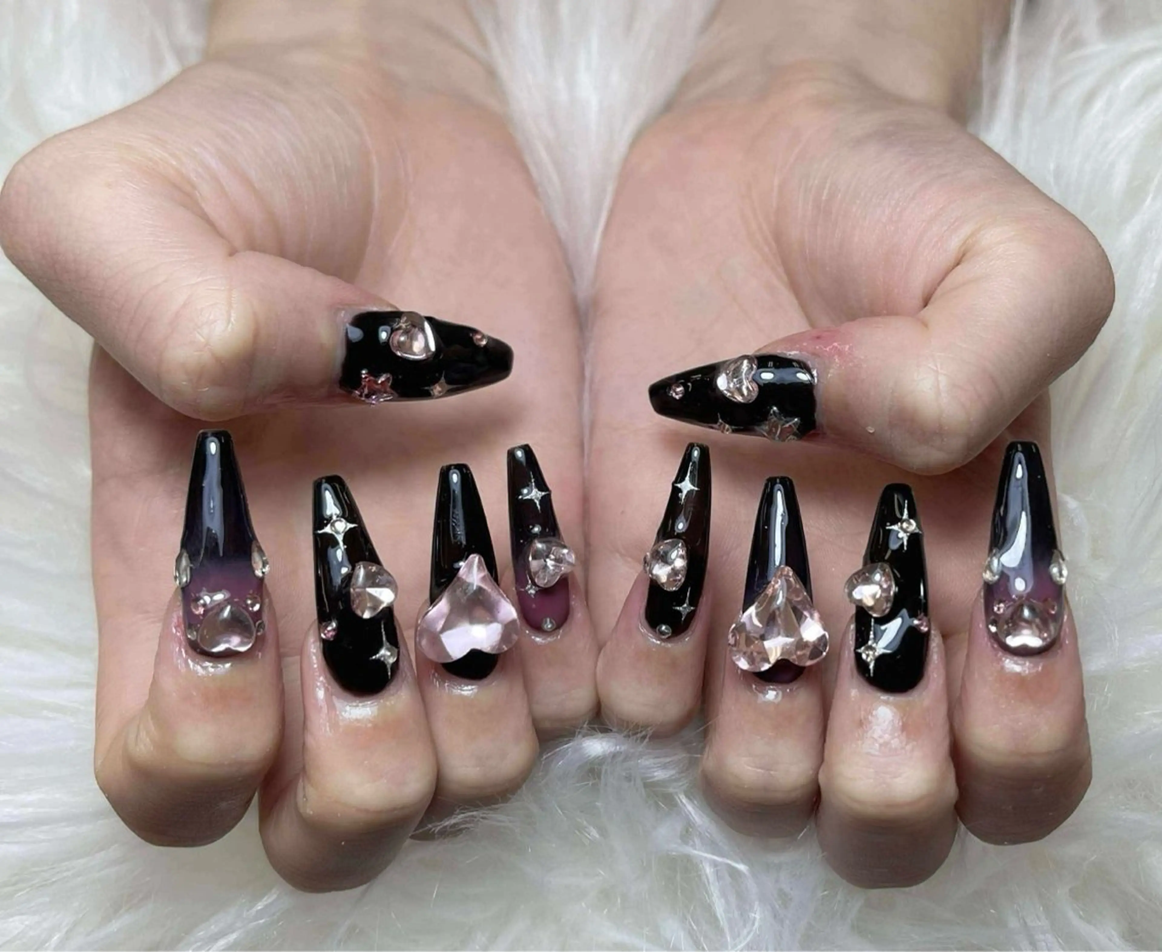 ネイル チークネイル 長さ出し フットネイル マグネットネイル 持ち込み ハンドネイル ANH NAIL ゴテゴテ専門店💎のネイルデザイン