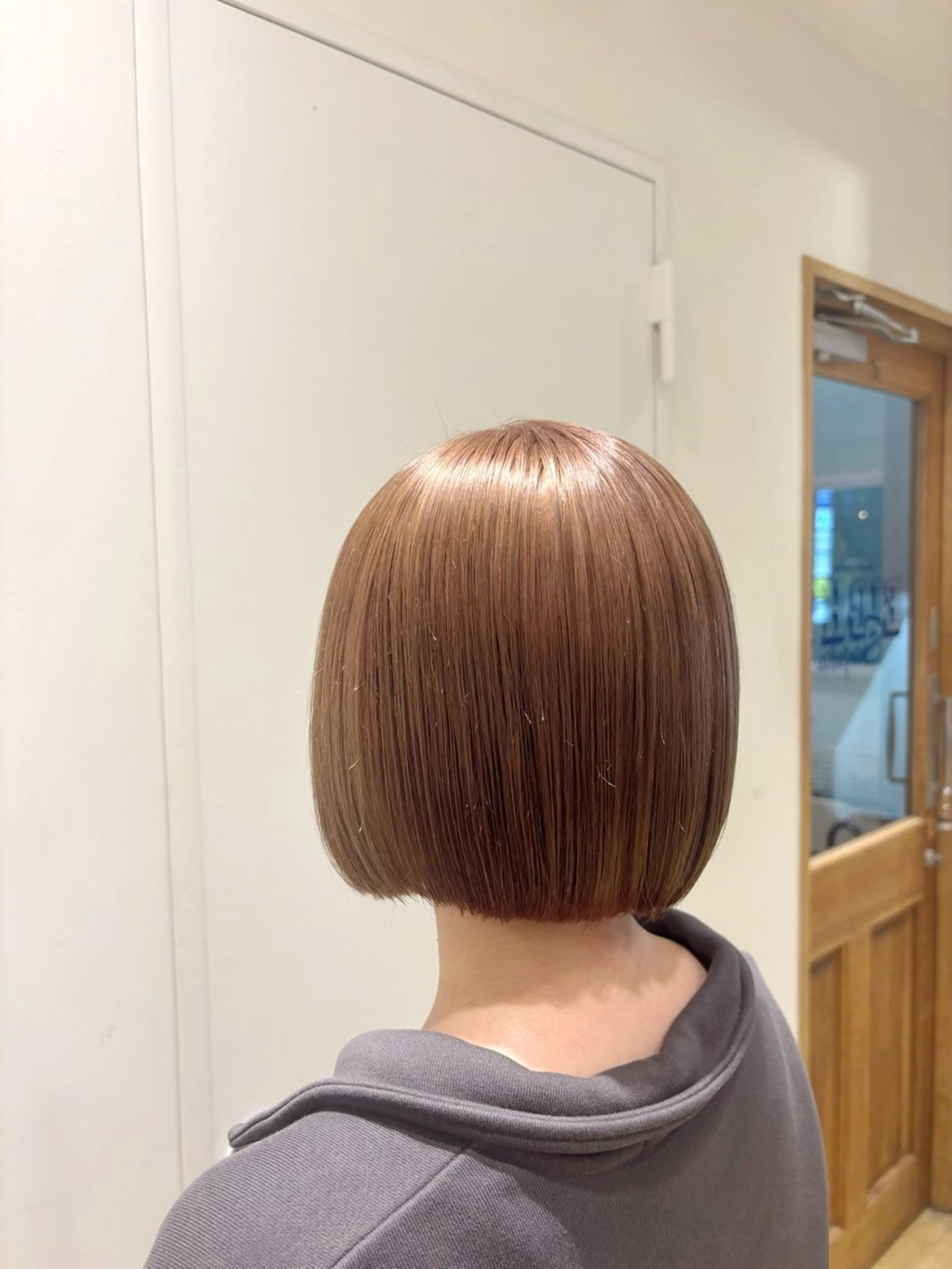 ショート カラー カット ヘアカラー トリートメント 新井 彩斗EIGHT新宿のヘアスタイル