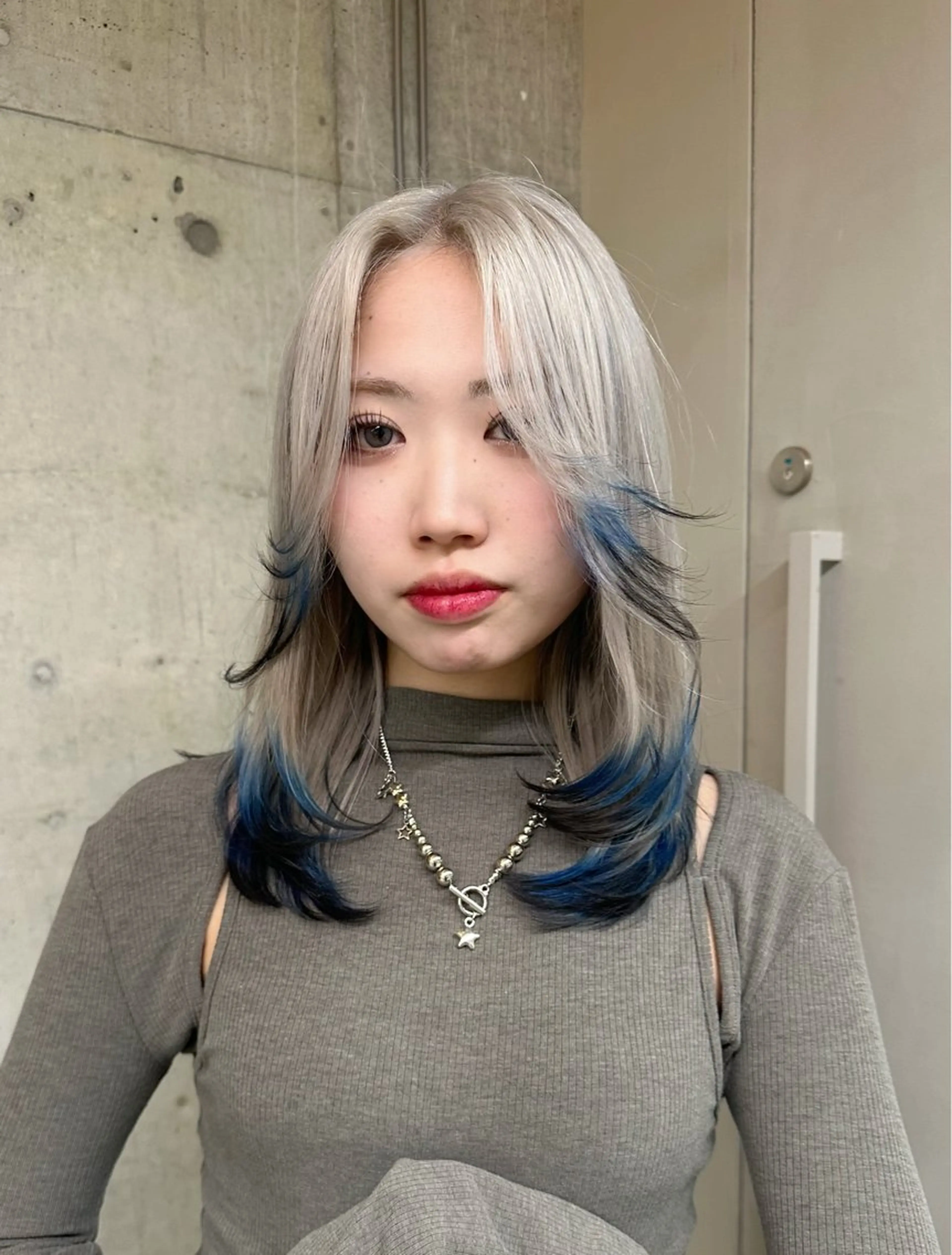 セミロング ピンクラベンダー SOL.所属・ハイトーンカラー/デ ザインカラー中川竜斗のヘアスタイル