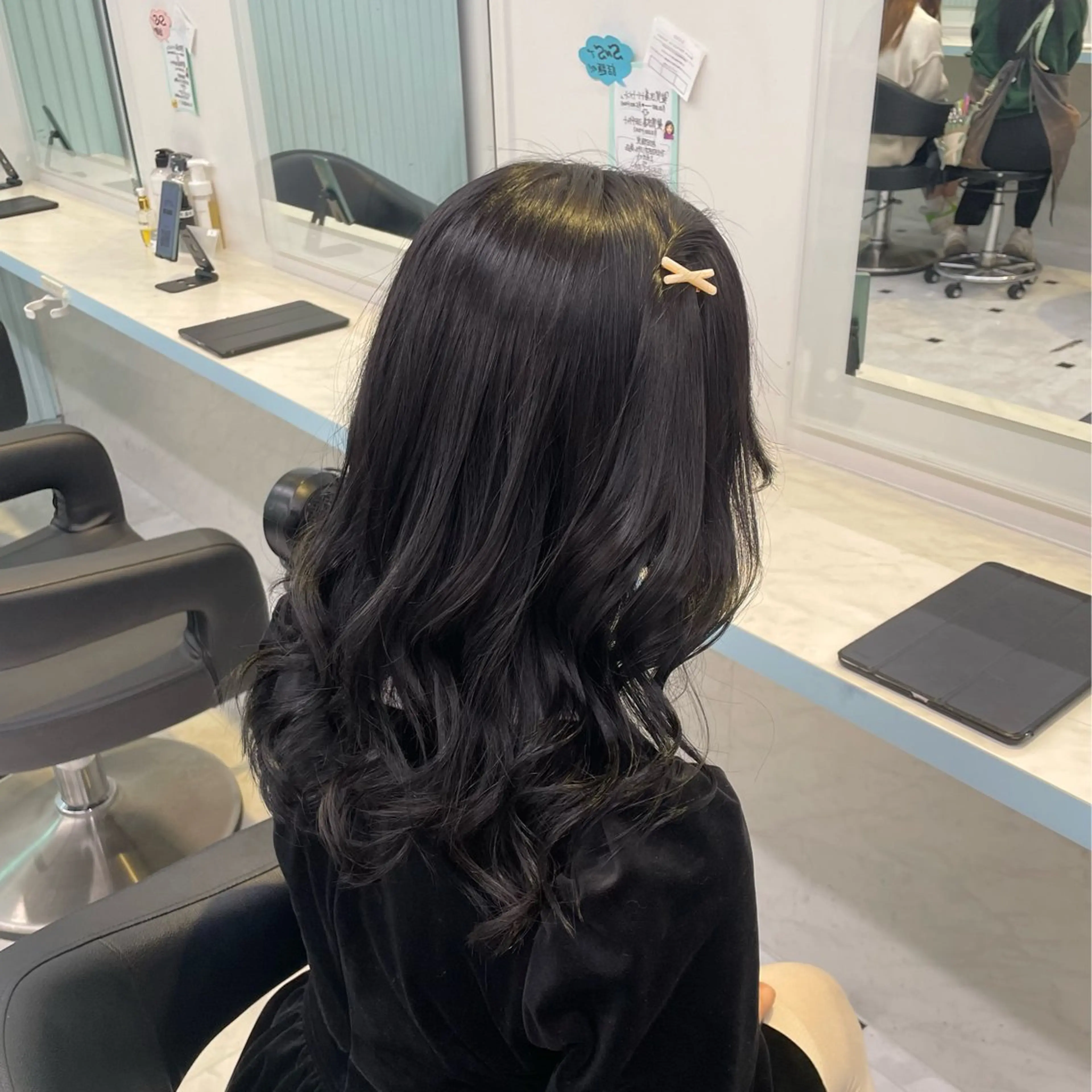 セミロング カラー ハイトーン🌈メンズ カット♡Machanのヘアスタイル