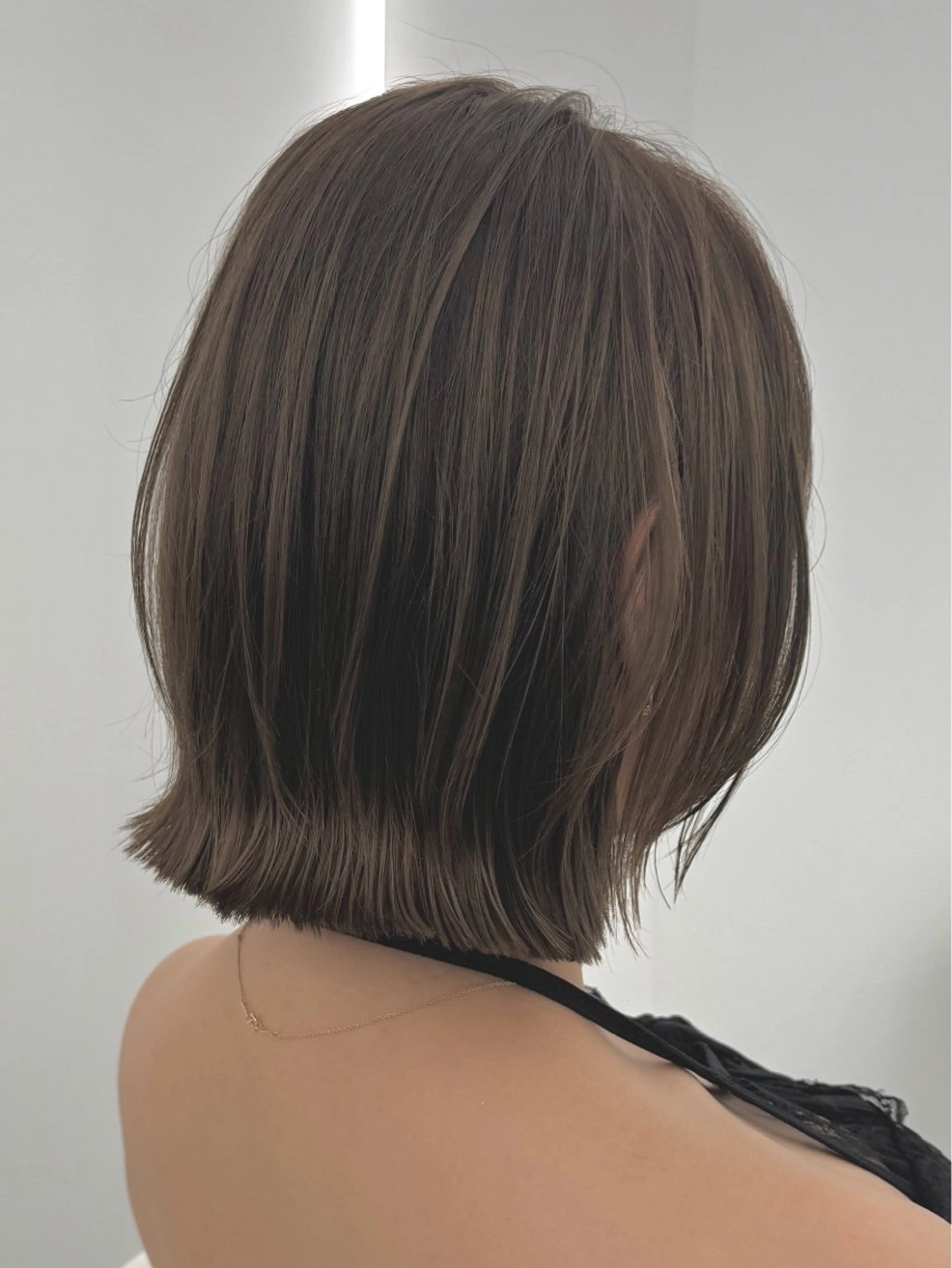 ショート ボブ レイヤーカット COA GINZA所属・マコ / ボブカット /前髪顔まわりカットのヘアスタイル