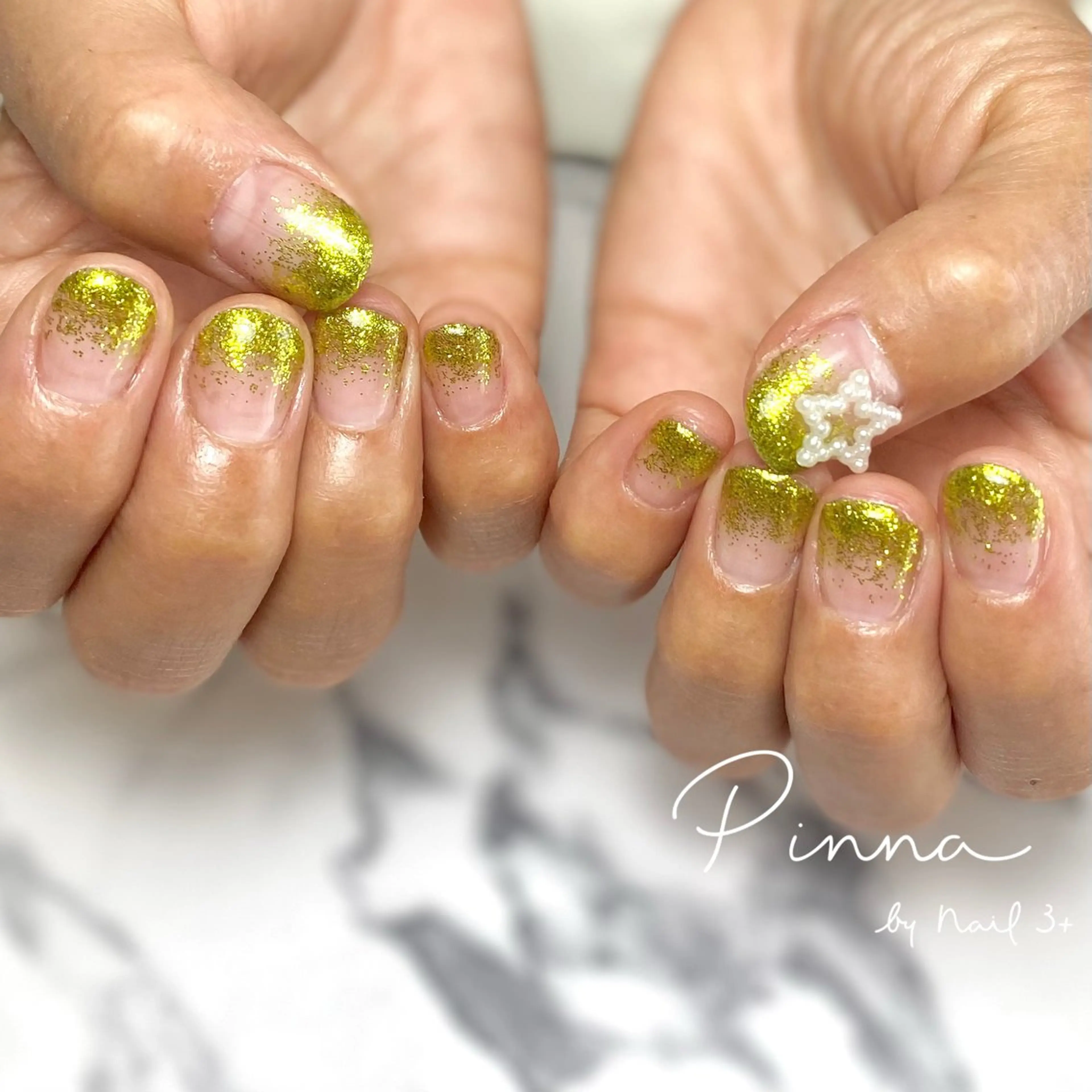 ネイル ラメ(グリッター) Pinna by nail3+所属・Mayu 🌷🦋のネイルデザイン