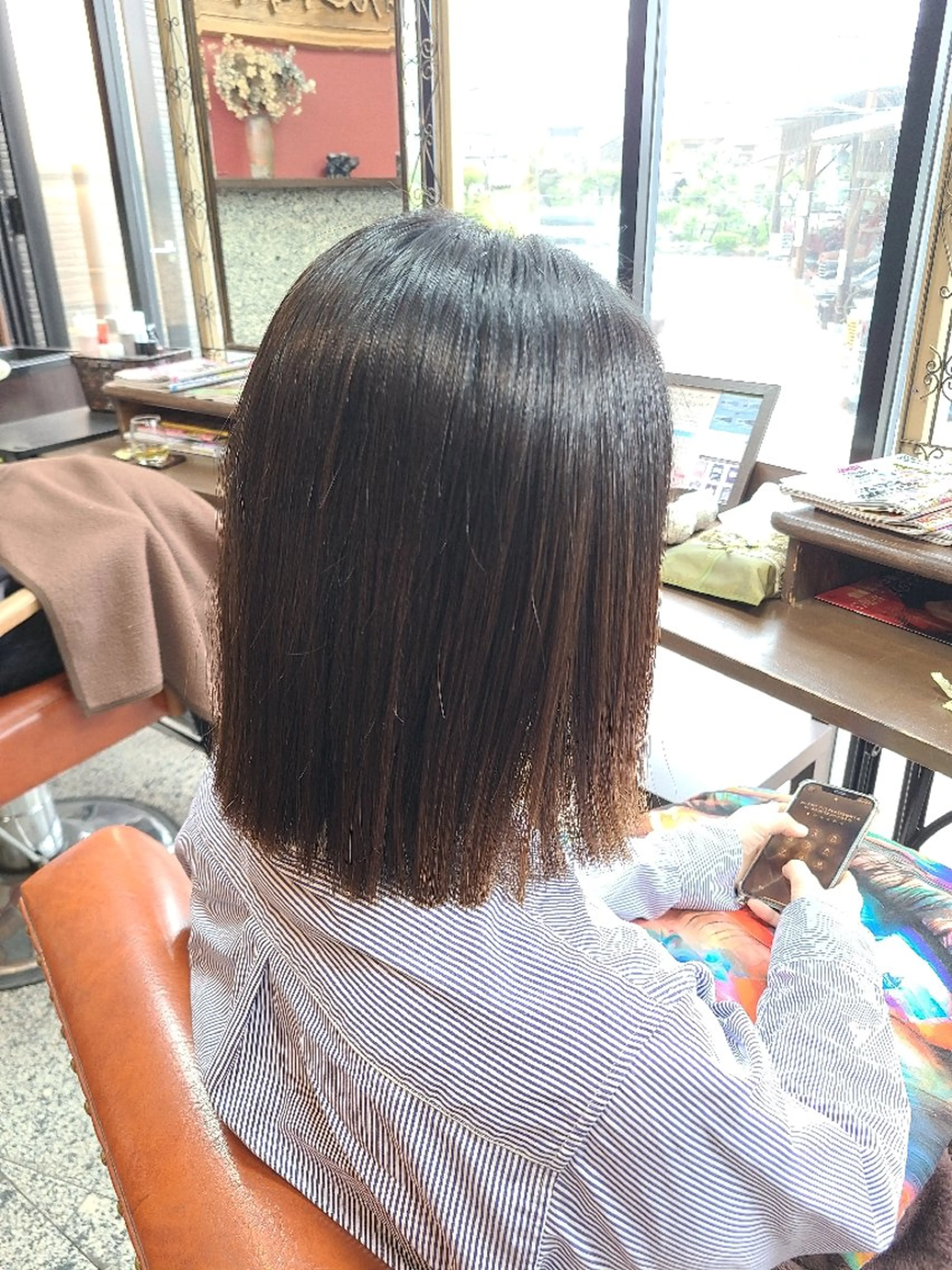 ミディアム 髪質改善 桐島 令奈のヘアスタイル