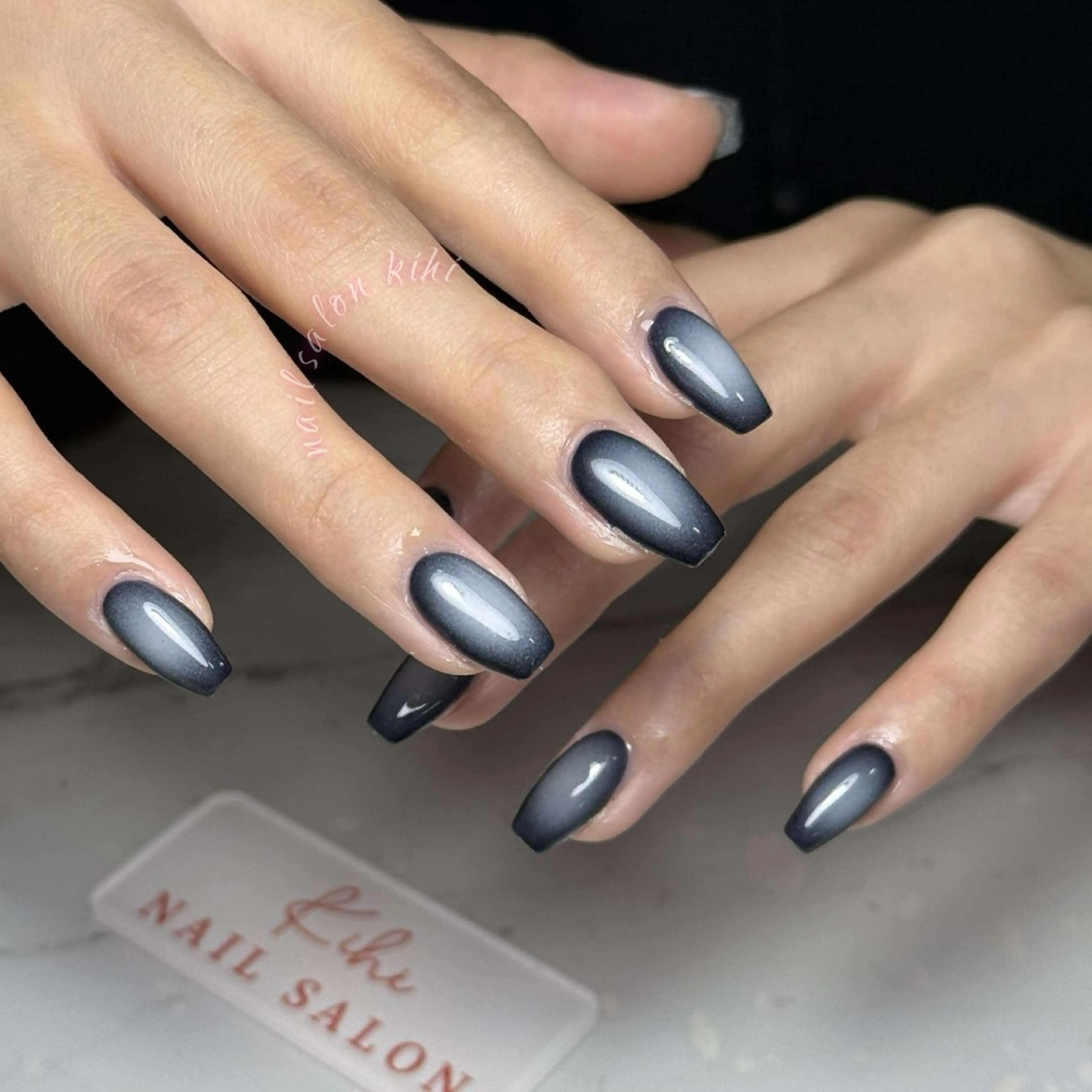 ネイル アートネイル フレンチネイル ジェルネイル グラデーション 韓国ネイル ハンドネイル 💕鈴木ユリ パラジェル/オフ無料のネイルデザイン