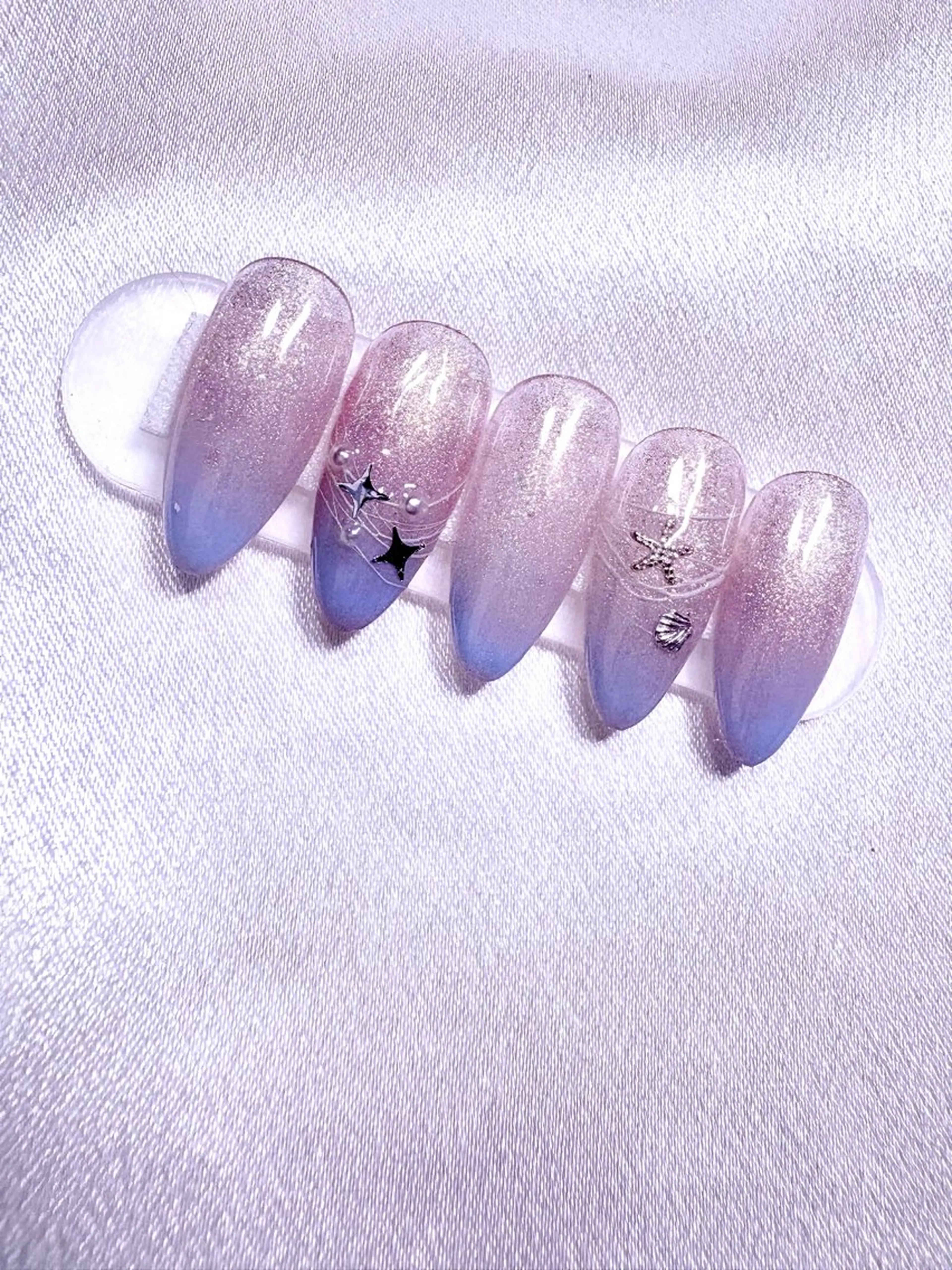 ネイル Rarity⚜️ NuNu肖のネイルデザイン