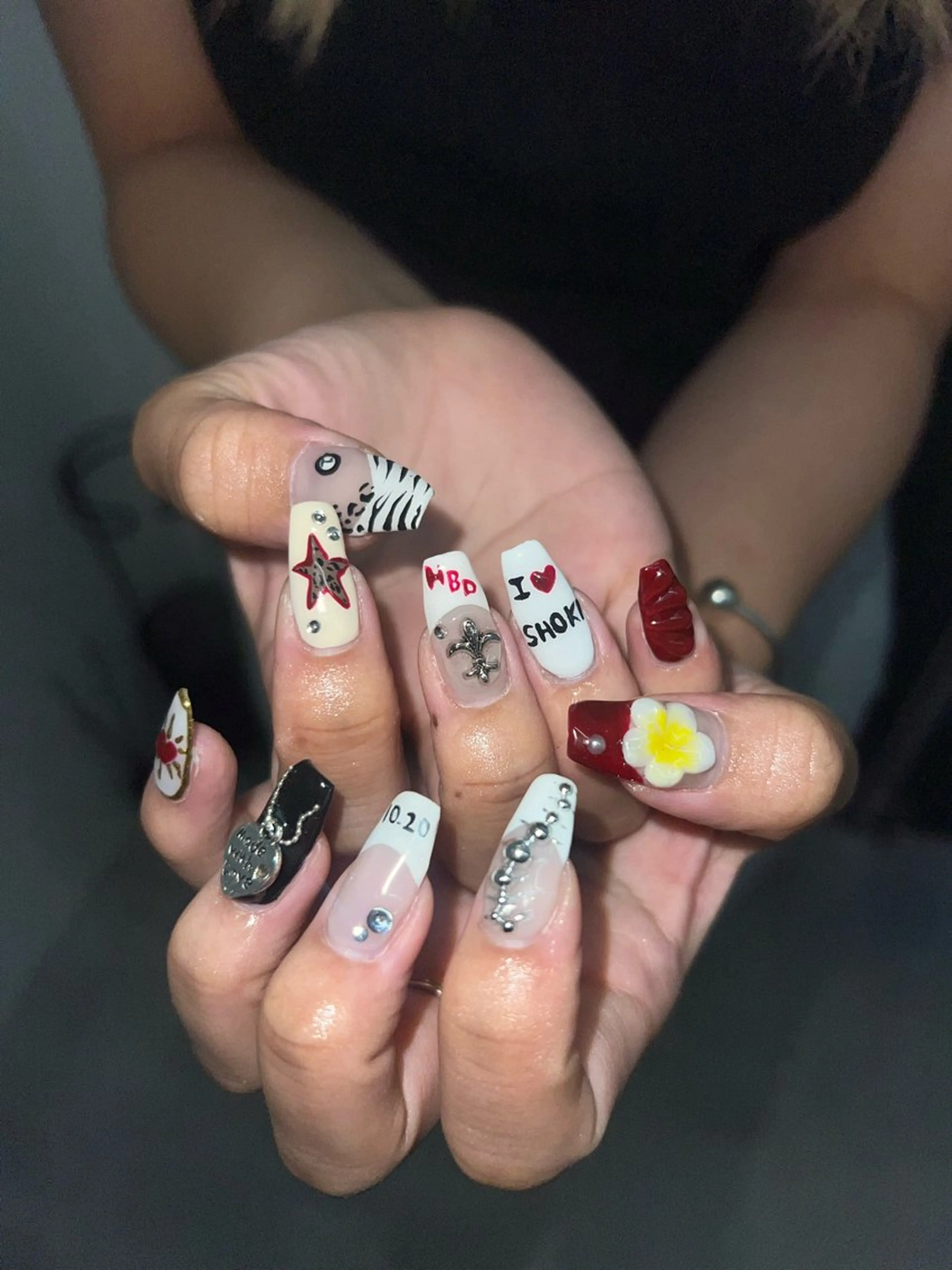 ネイル ハンドネイル ハンドケア 🇺🇸 YUUKA 海外ネイル🇧🇷のネイルデザイン