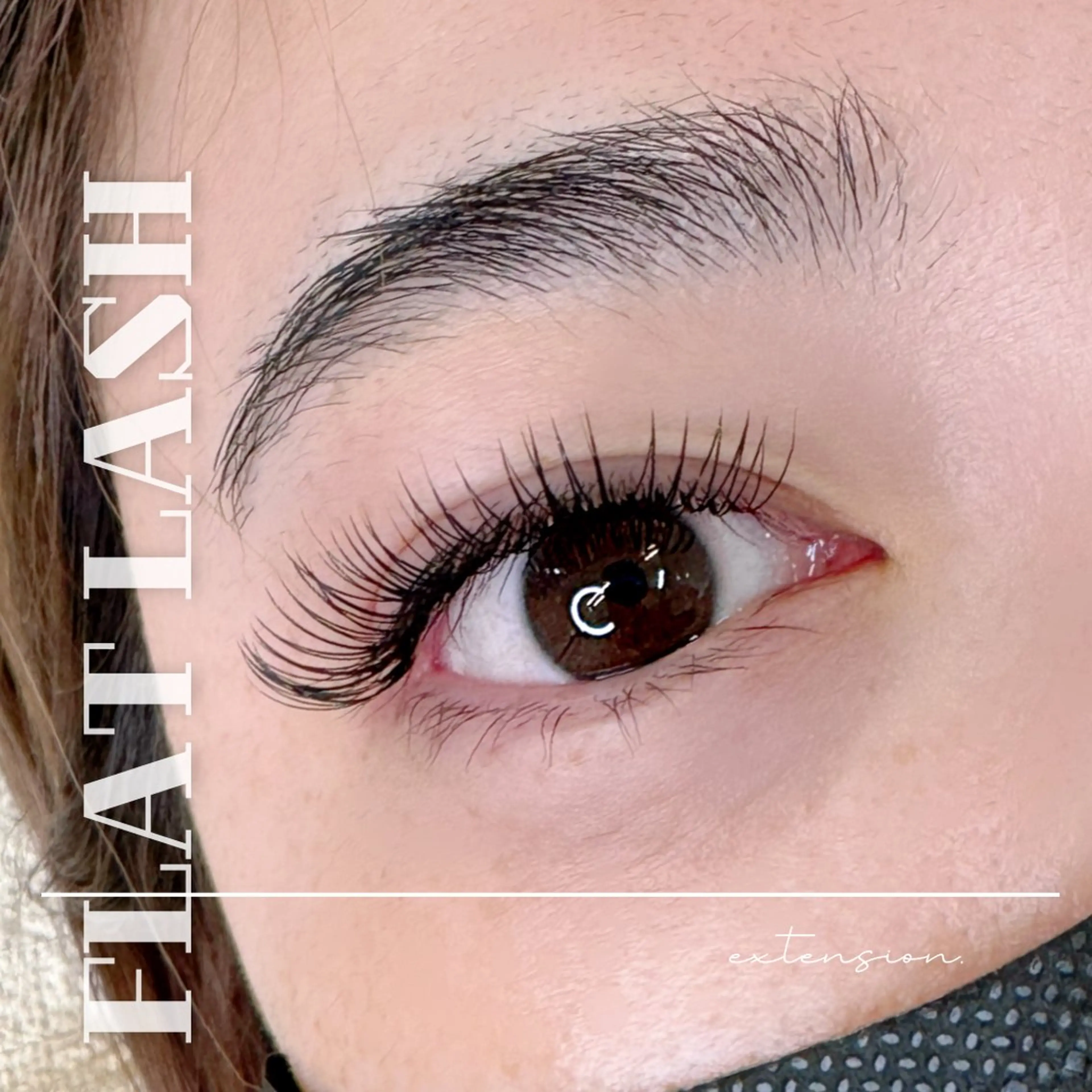 マツエク・マツパ フラットラッシュ n9　brow所属・n9　brow sumi.の眉毛・アイブロウイメージ