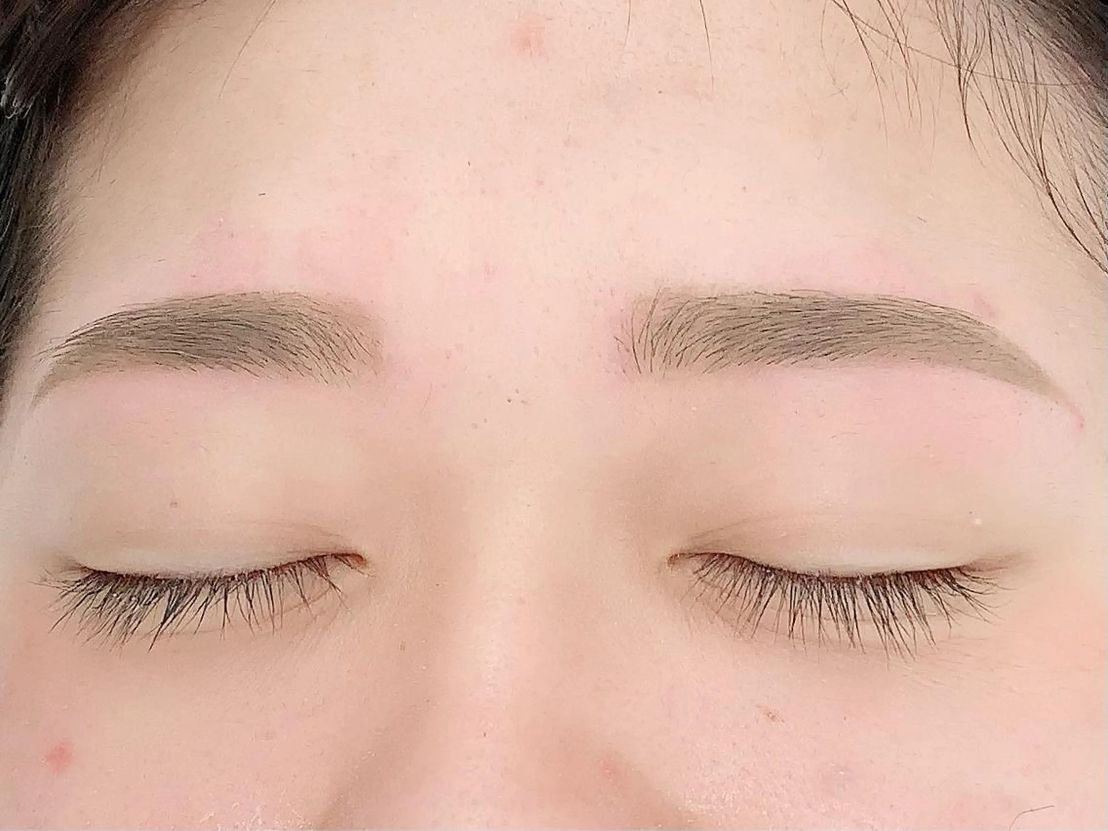 アイブロウ 眉毛ワックス脱毛 BellFlower Aki(眉・まつげ)のマツエク・マツパデザイン