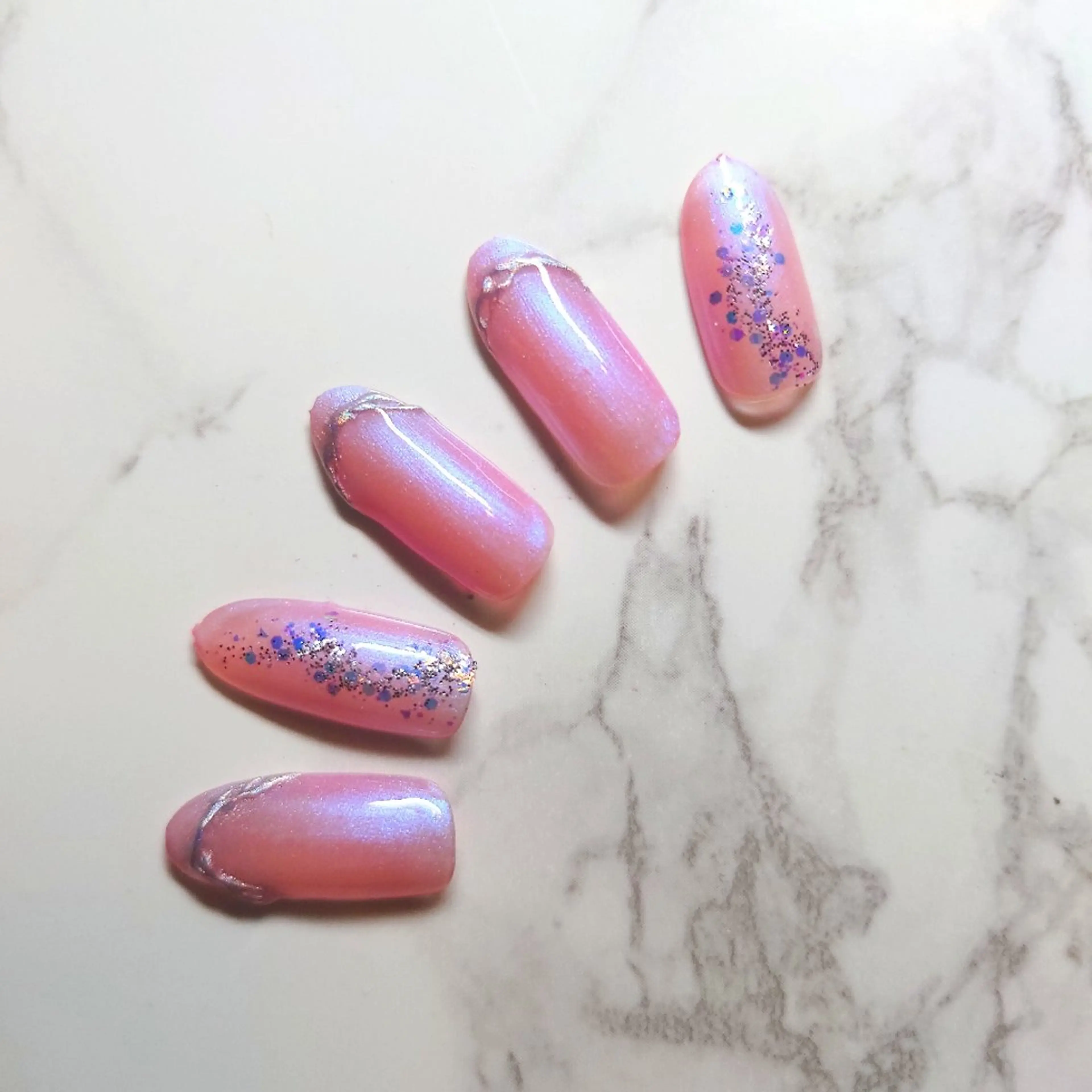 ネイル オーロラネイル nailroom Girasoleのネイルデザイン