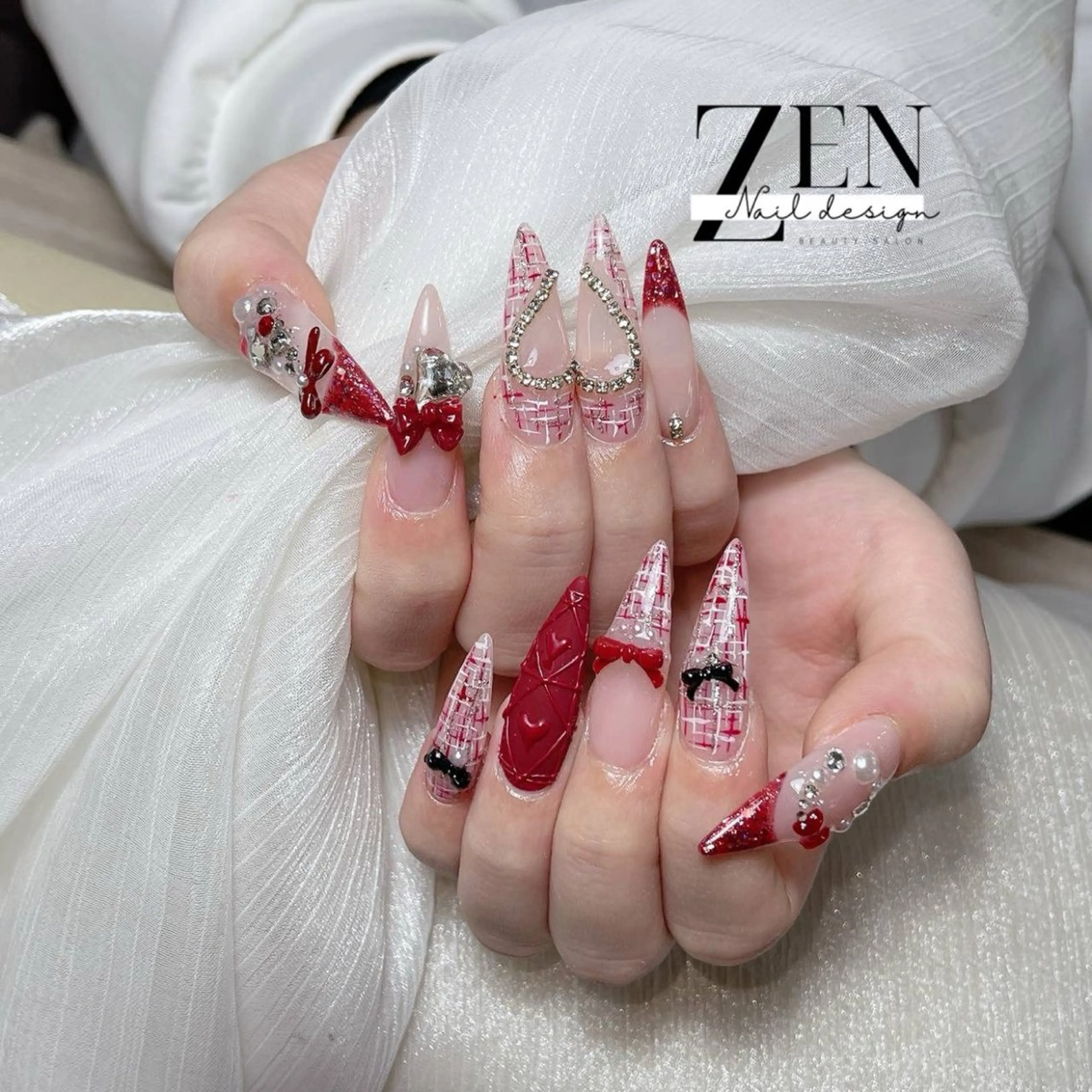 ネイル チークネイル 長さ出し フレンチネイル 韓国ネイル マグネットネイル ハンドネイル Zen Nail Design 池袋のネイルデザイン