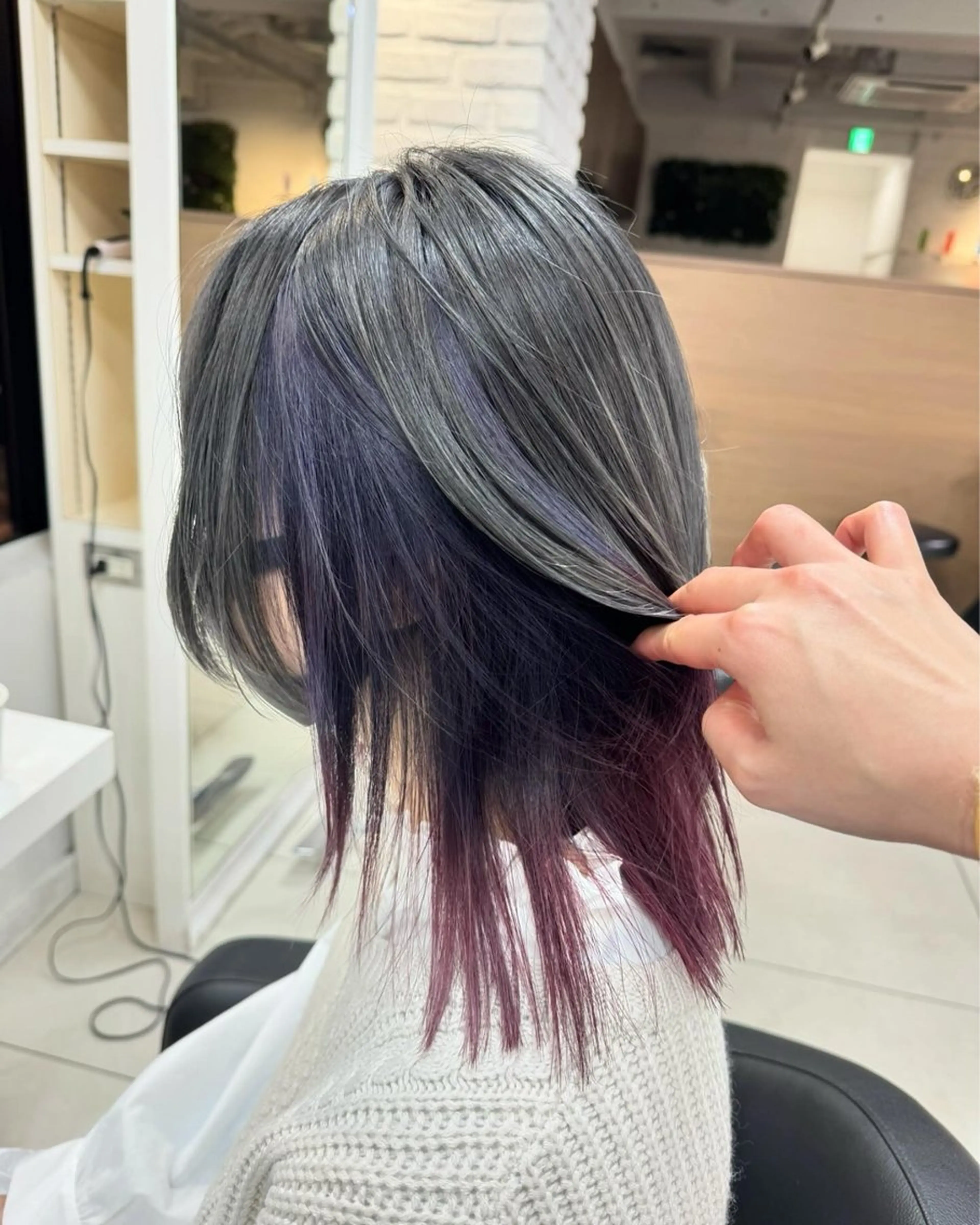 ミディアム カラー ブリーチ イルミナカラー カット ヘアカラー トリートメント 【デザインカラー】 粥川佳日望のヘアスタイル