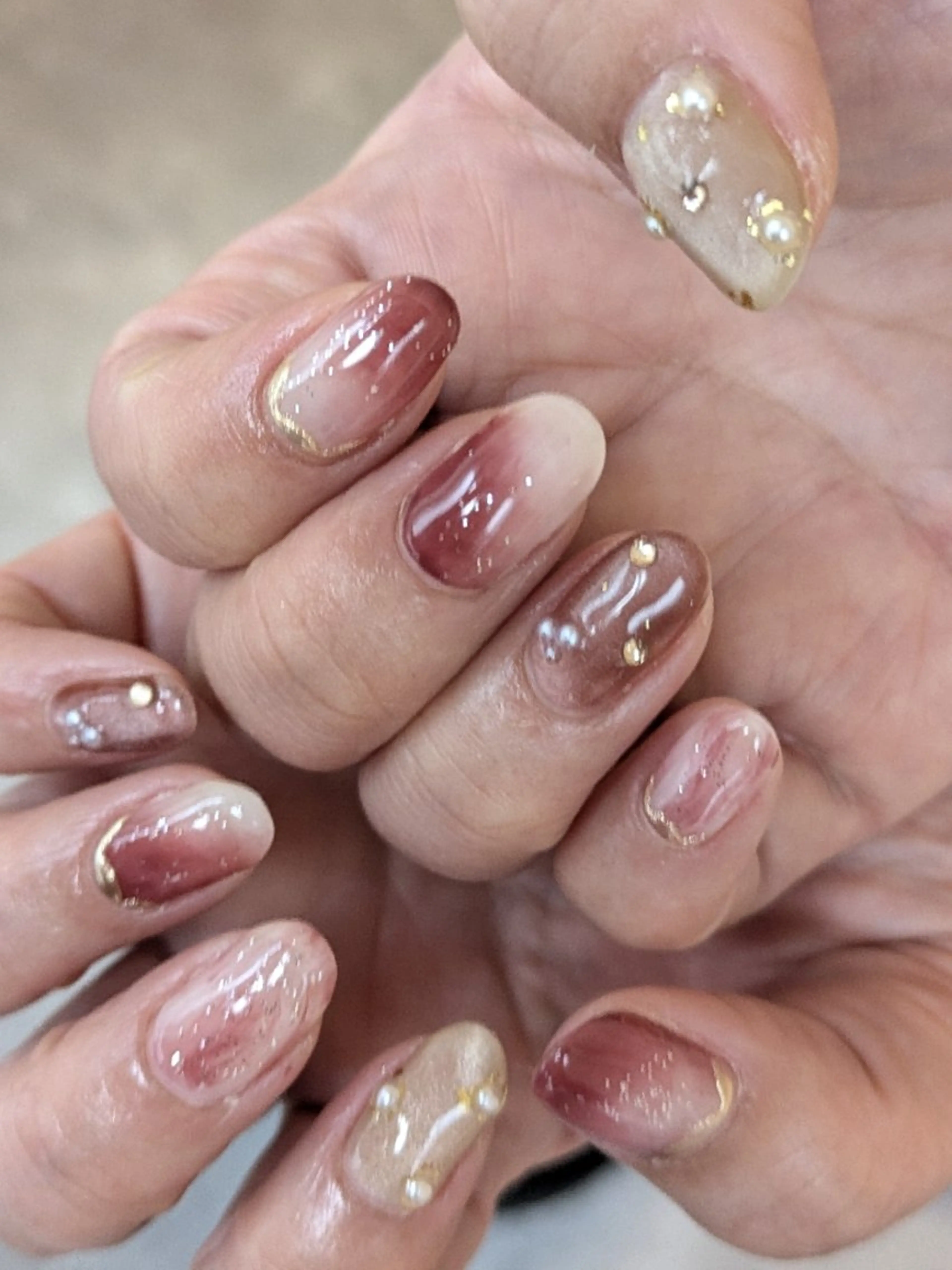 ネイル ニュアンスネイル ハンドネイル ニュアンスネイル 【新宿三丁目】AMIのネイルデザイン