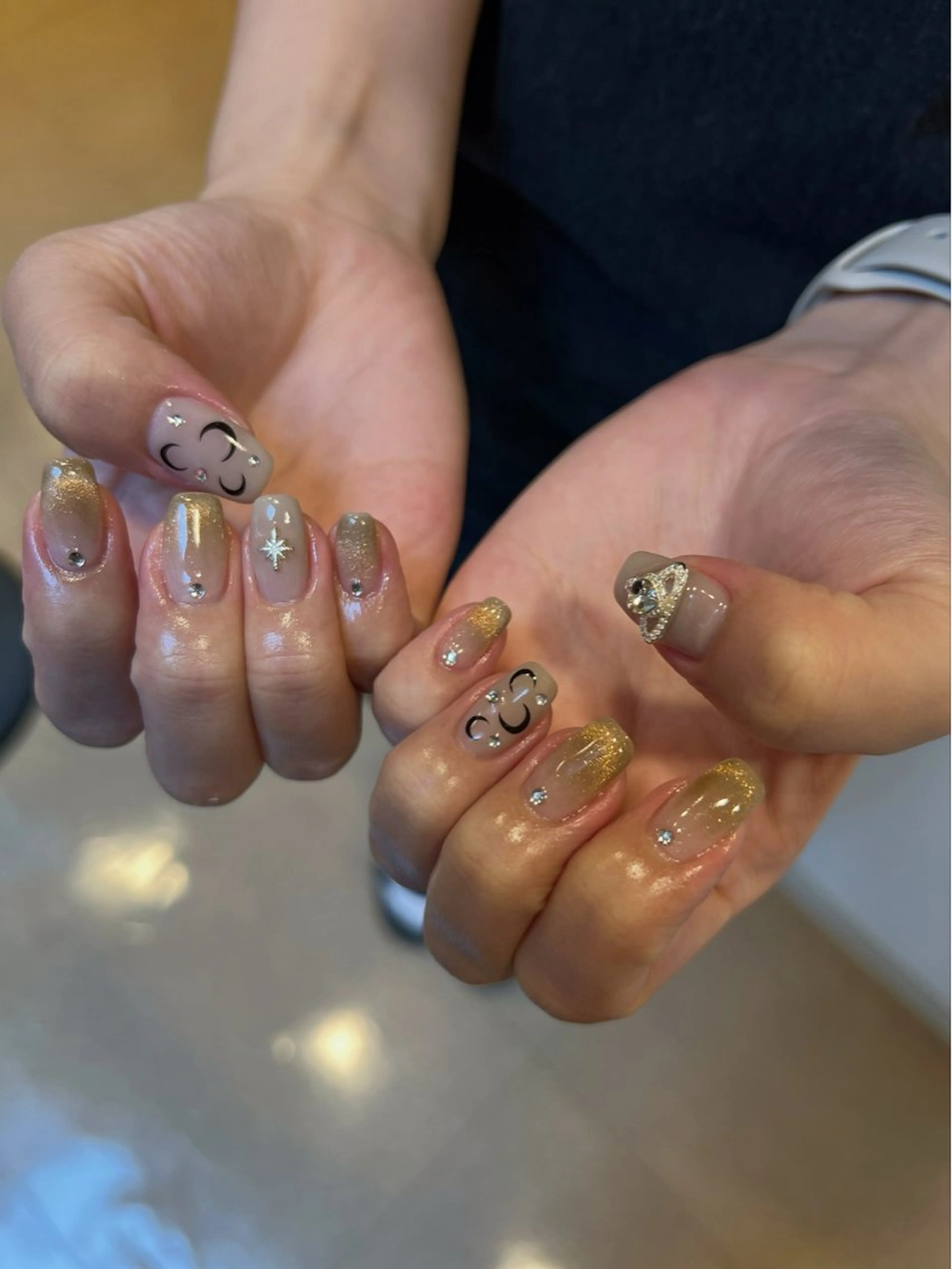 ネイル nailartist lisaのネイルデザイン