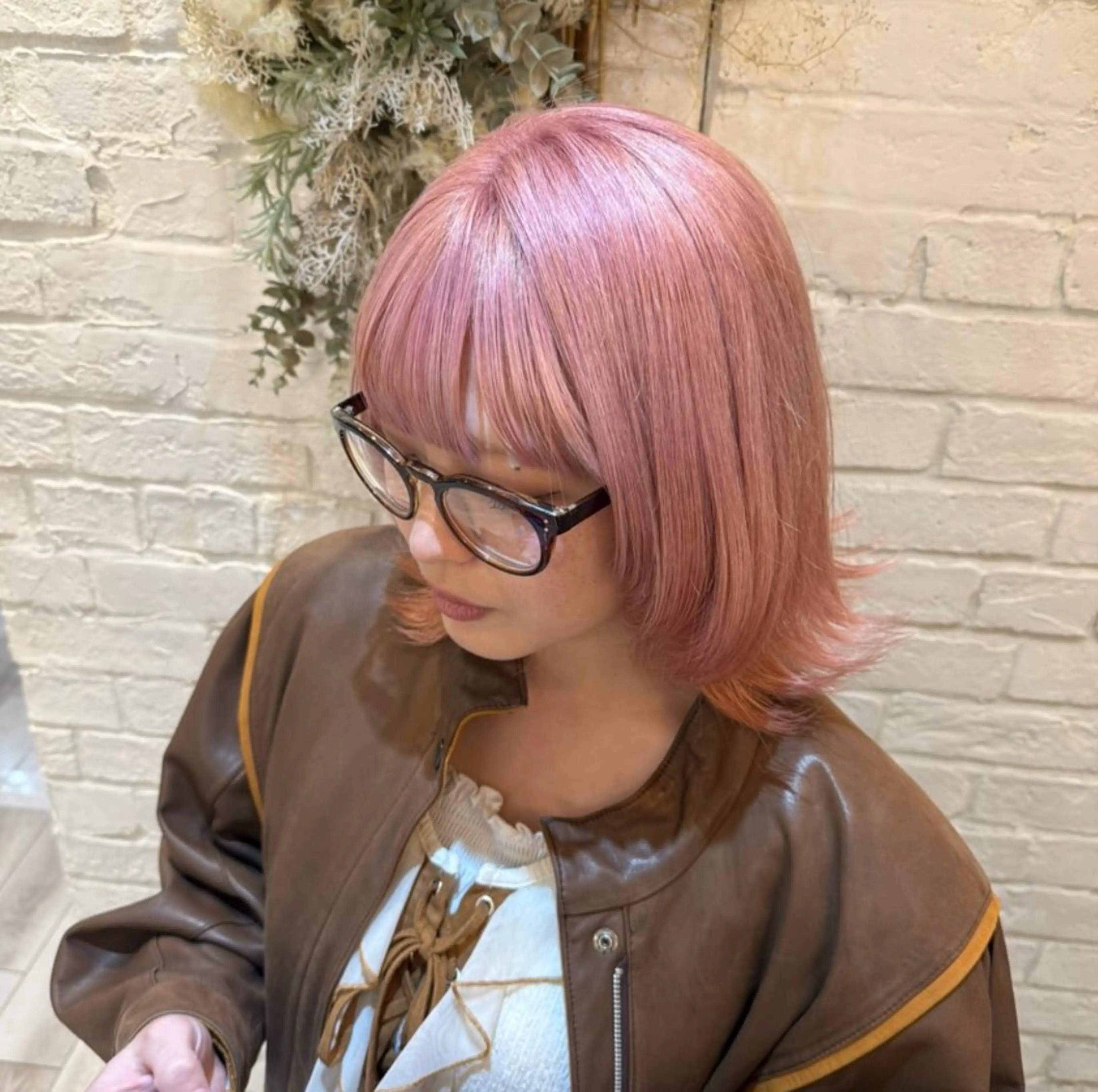 ミディアム カラー ブリーチ ピンクカラー 🫧MANOKA🫧 似合わせ/レイヤーのヘアスタイル