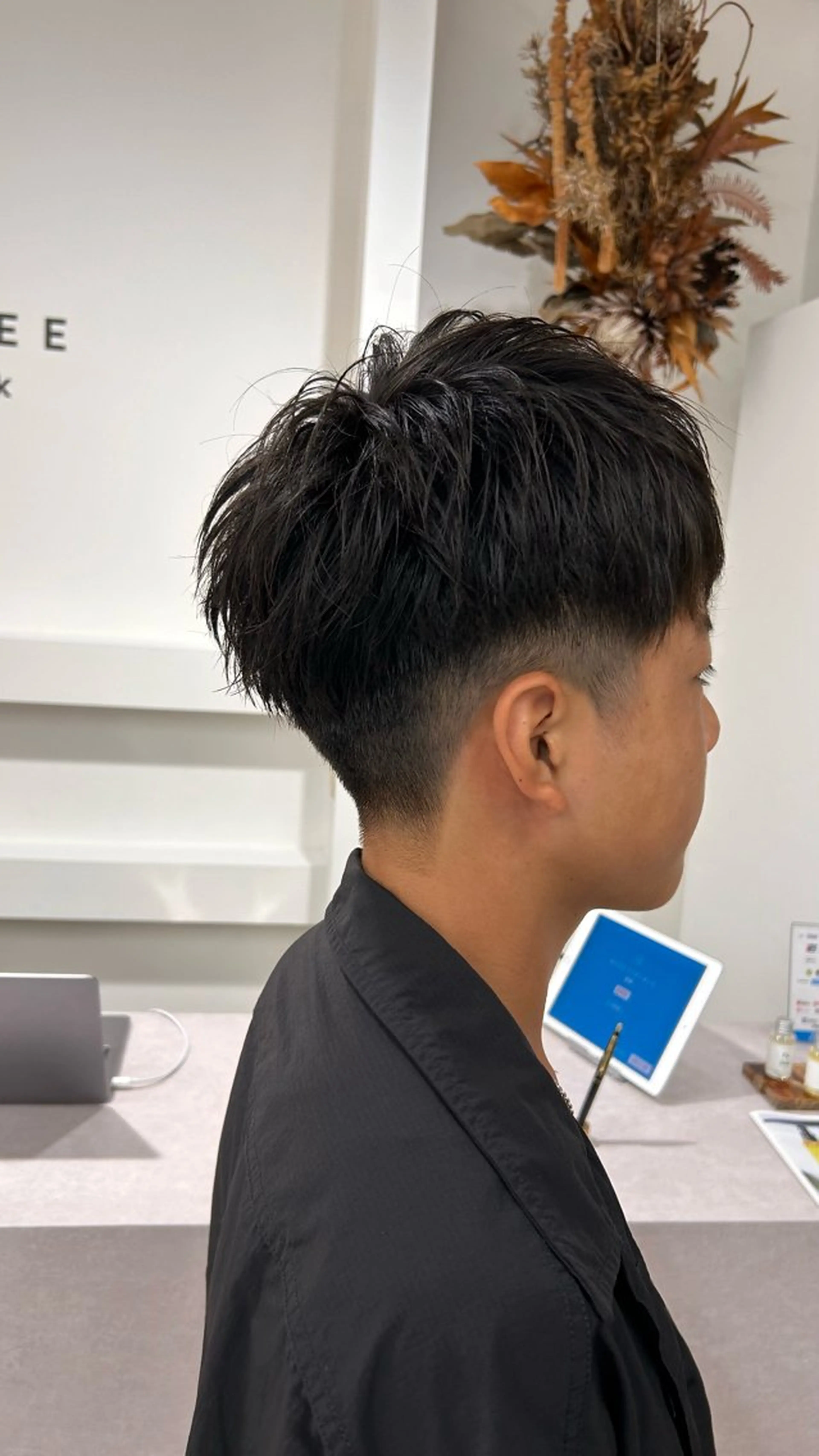 メンズ マッシュ THREE  mark所属・河田 日和のヘアスタイル