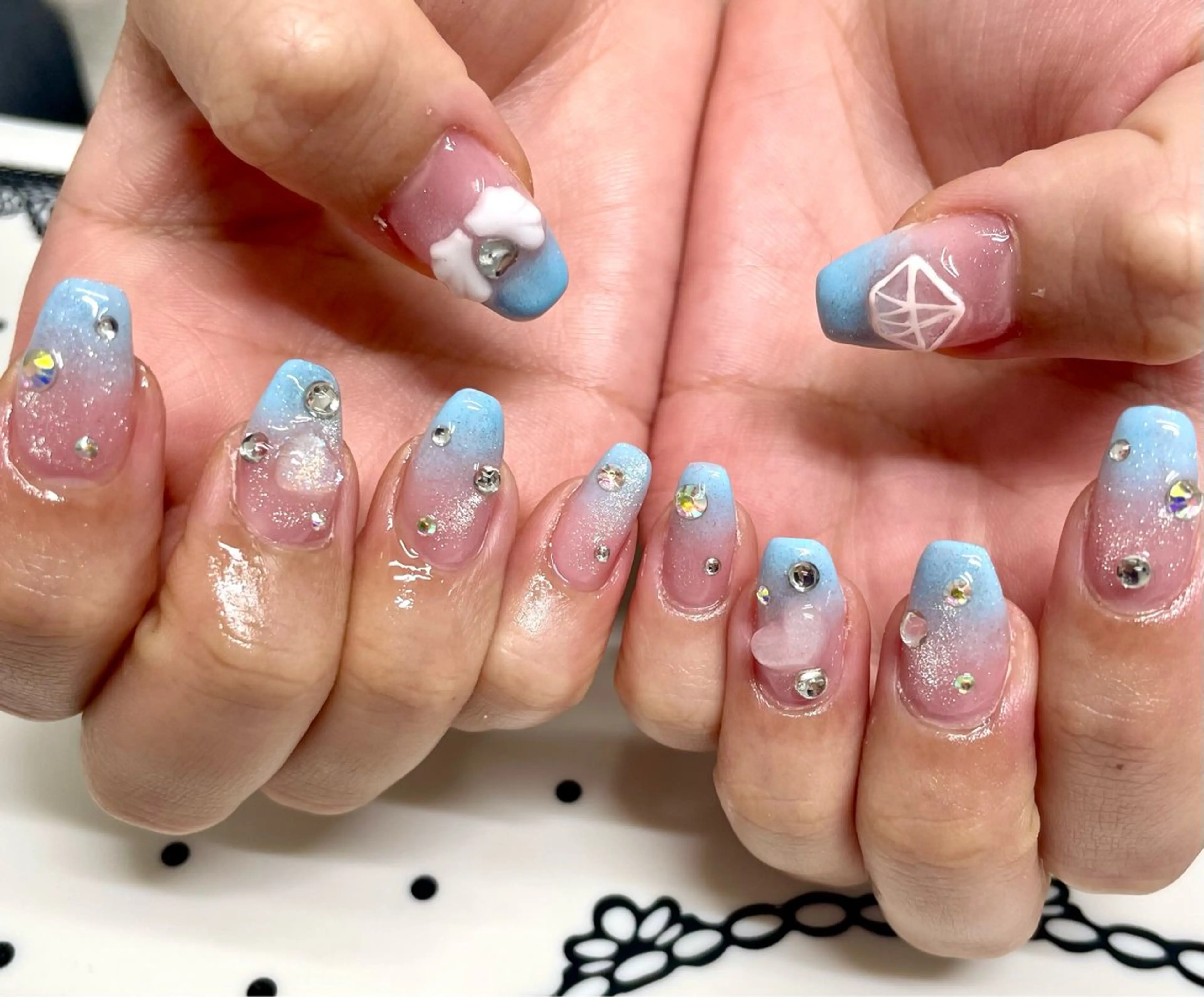 ネイル ハンドネイル nailsalon sugarr所属・nailist cocoのネイルデザイン