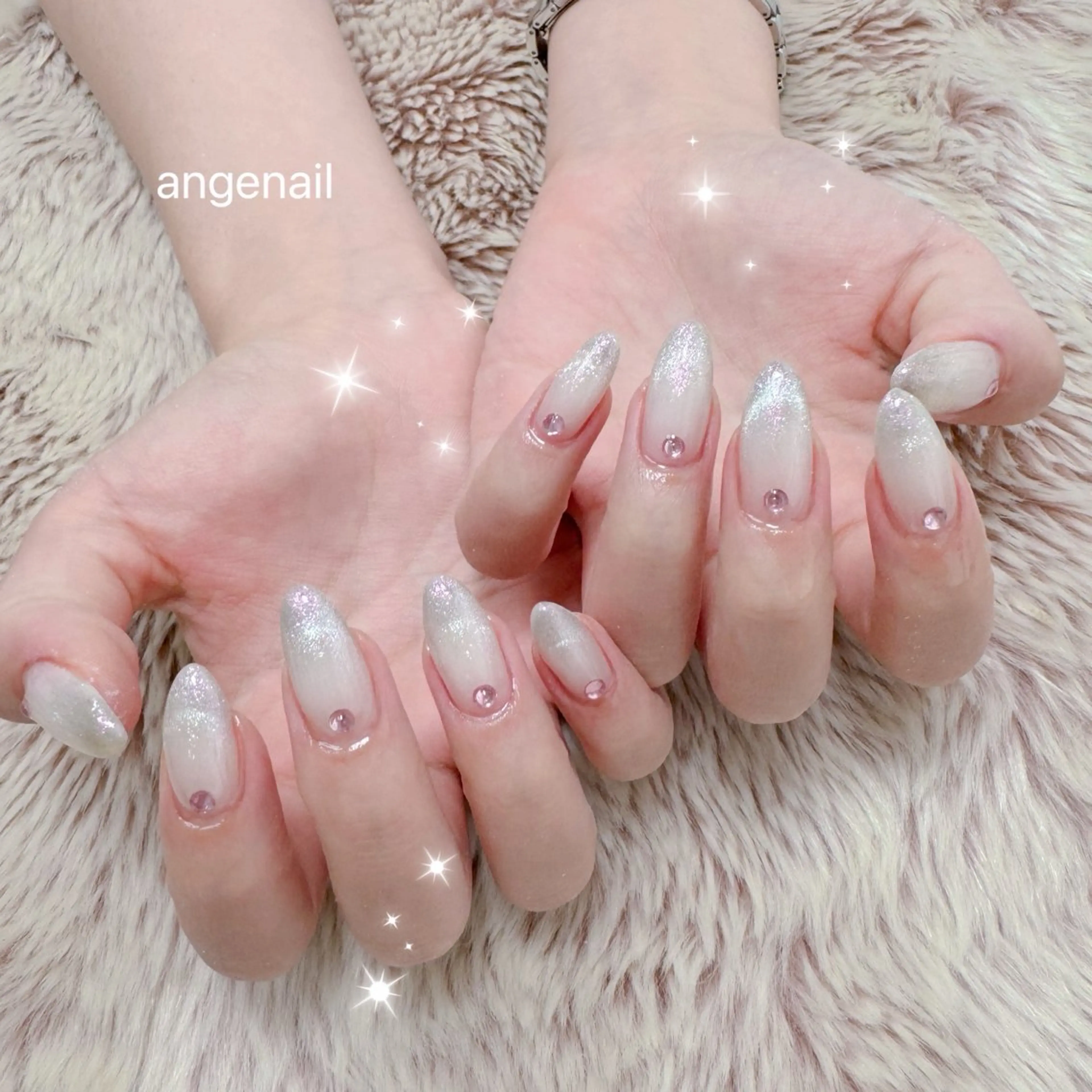 ネイル ハンドネイル オーナーネイリスト MAKIのネイルデザイン