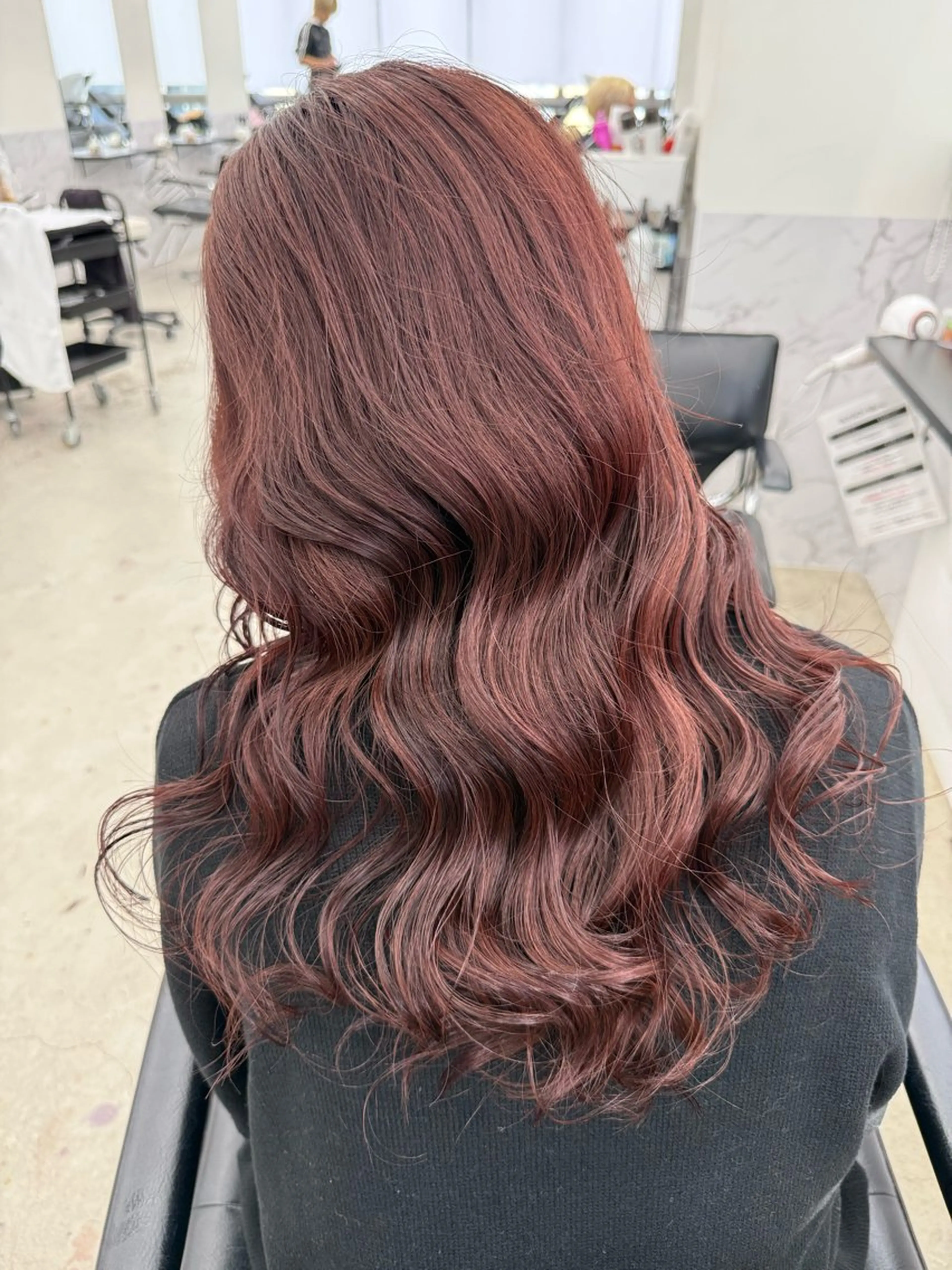 ロング カラー ヘアカラー 黒田 真美のヘアスタイル