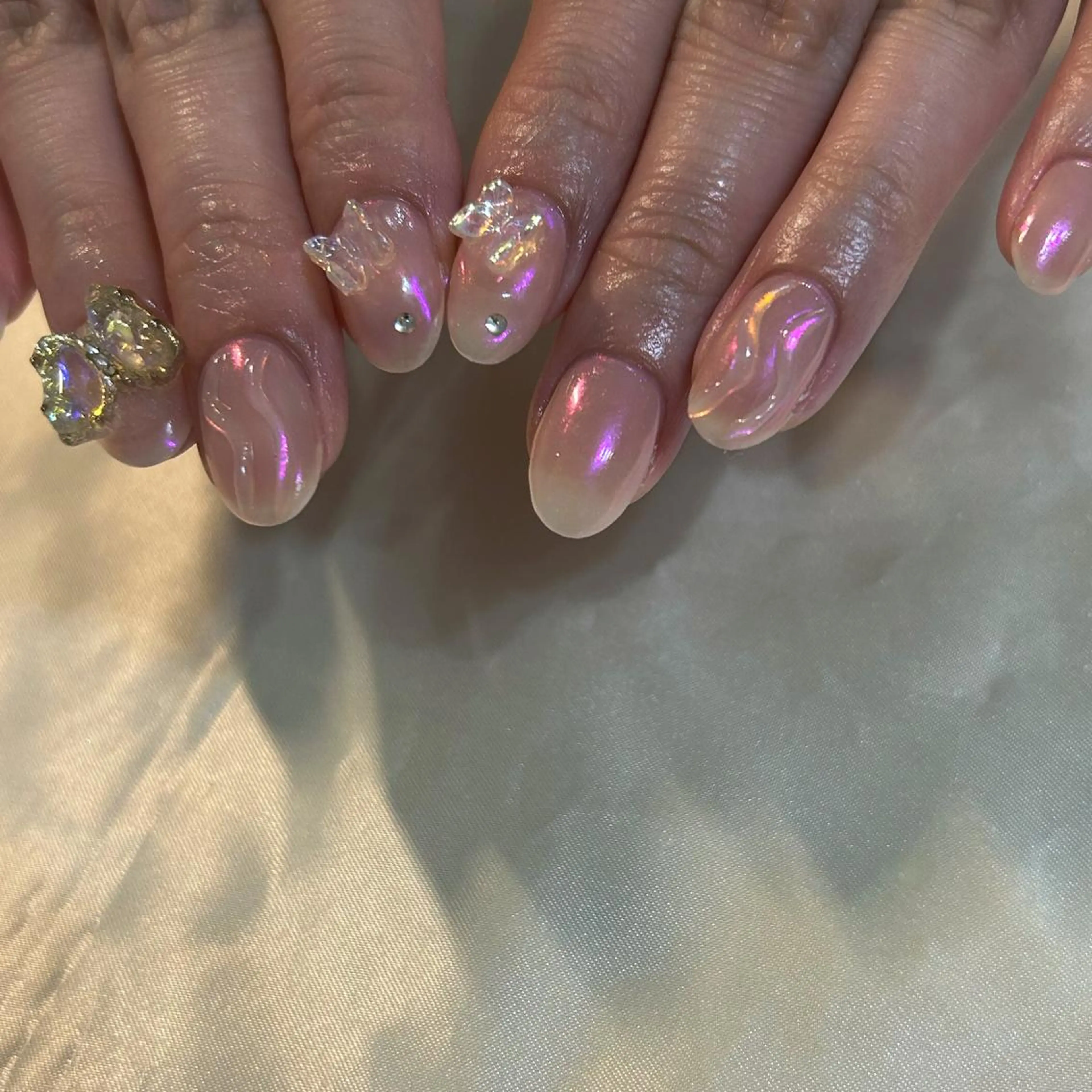 ネイル ハンドネイル ViViA momokaのネイルデザイン