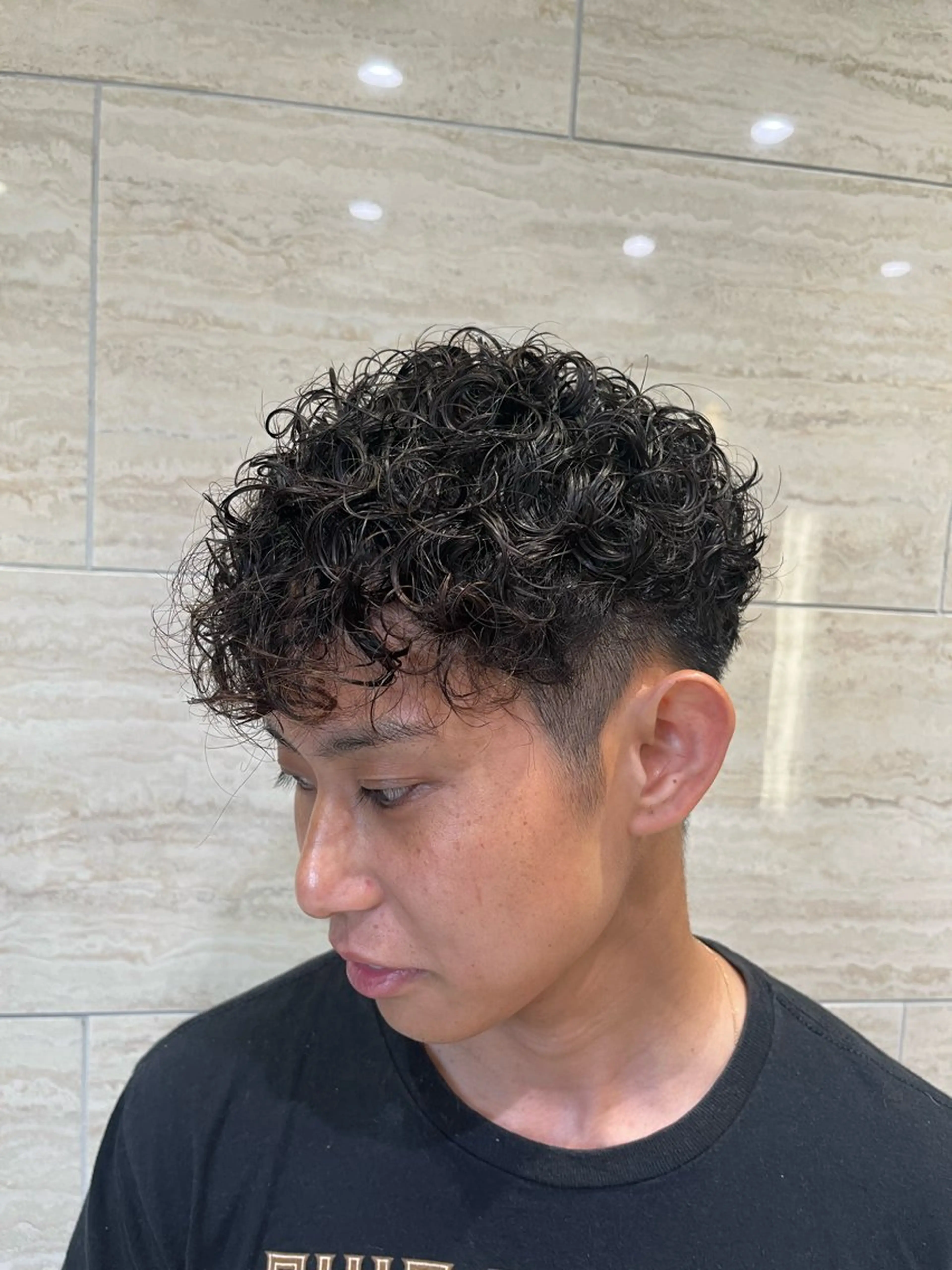 ショート メンズ メンズパーマ 河崎 祐矢のヘアスタイル