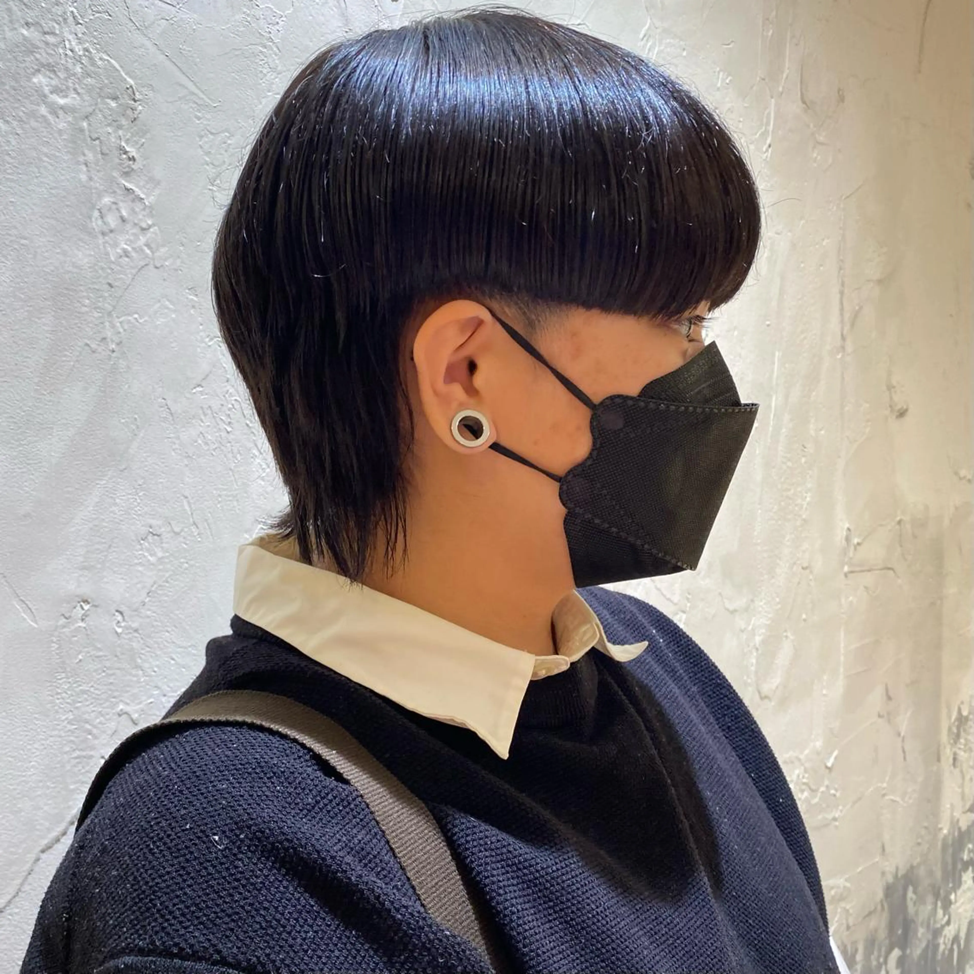 ミディアム irwi/イルウィ所属・miku🎀門前仲町 ブリーチ・レイヤーのヘアスタイル