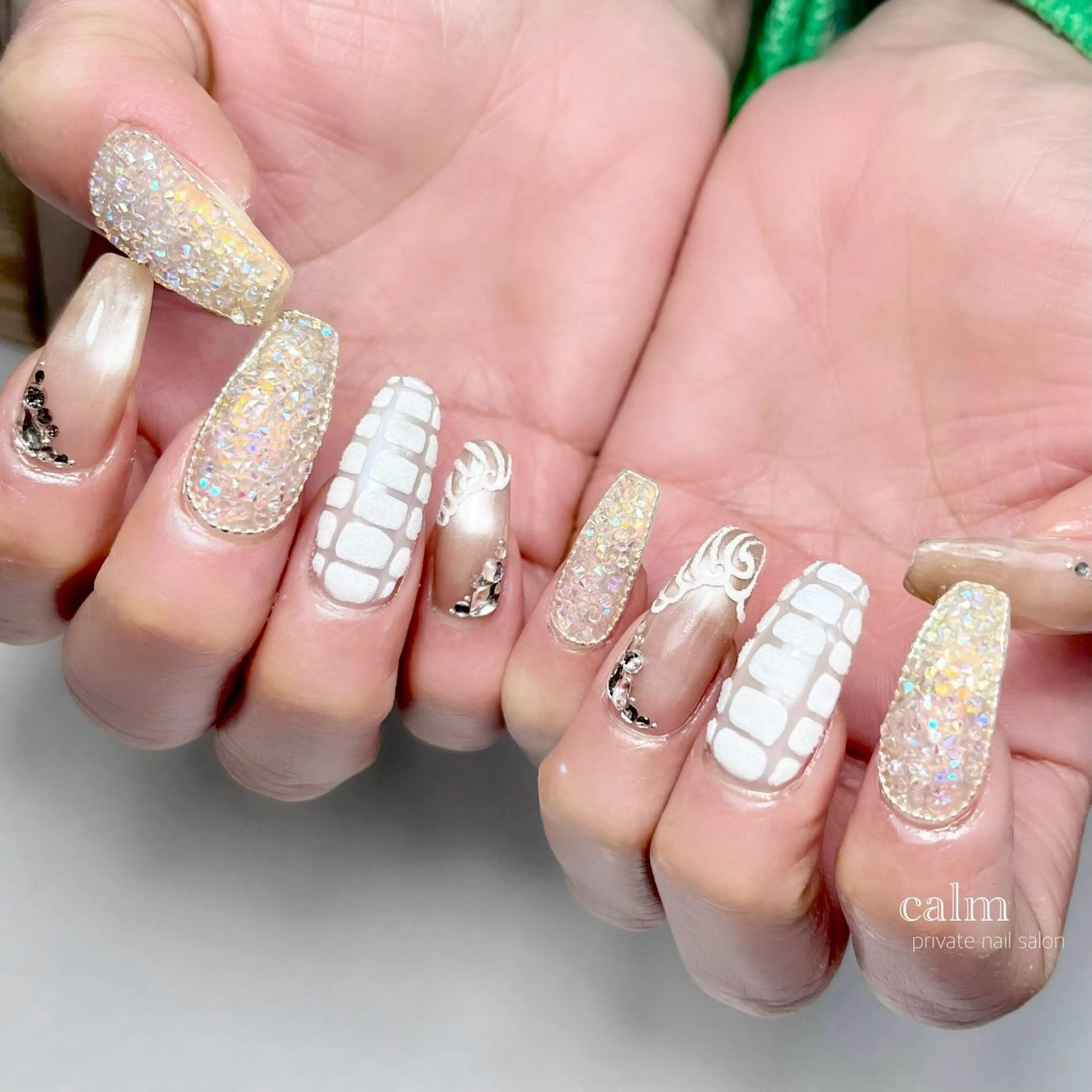 ネイル ハンドネイル calm 〔ｶｰﾑ〕のネイルデザイン