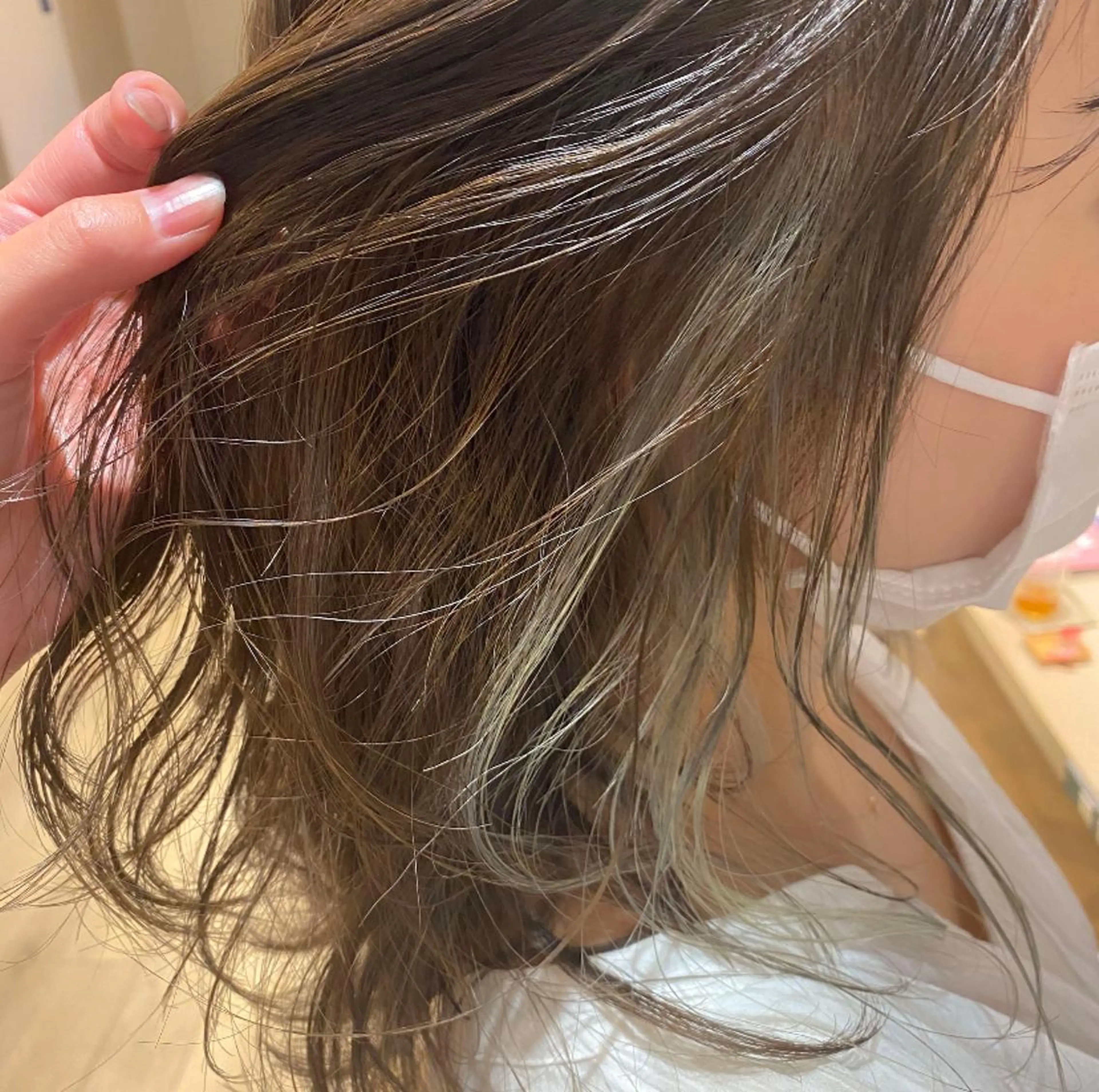 カラー ヘアカラー トリートメント HANA ROCCO3rdのヘアスタイル