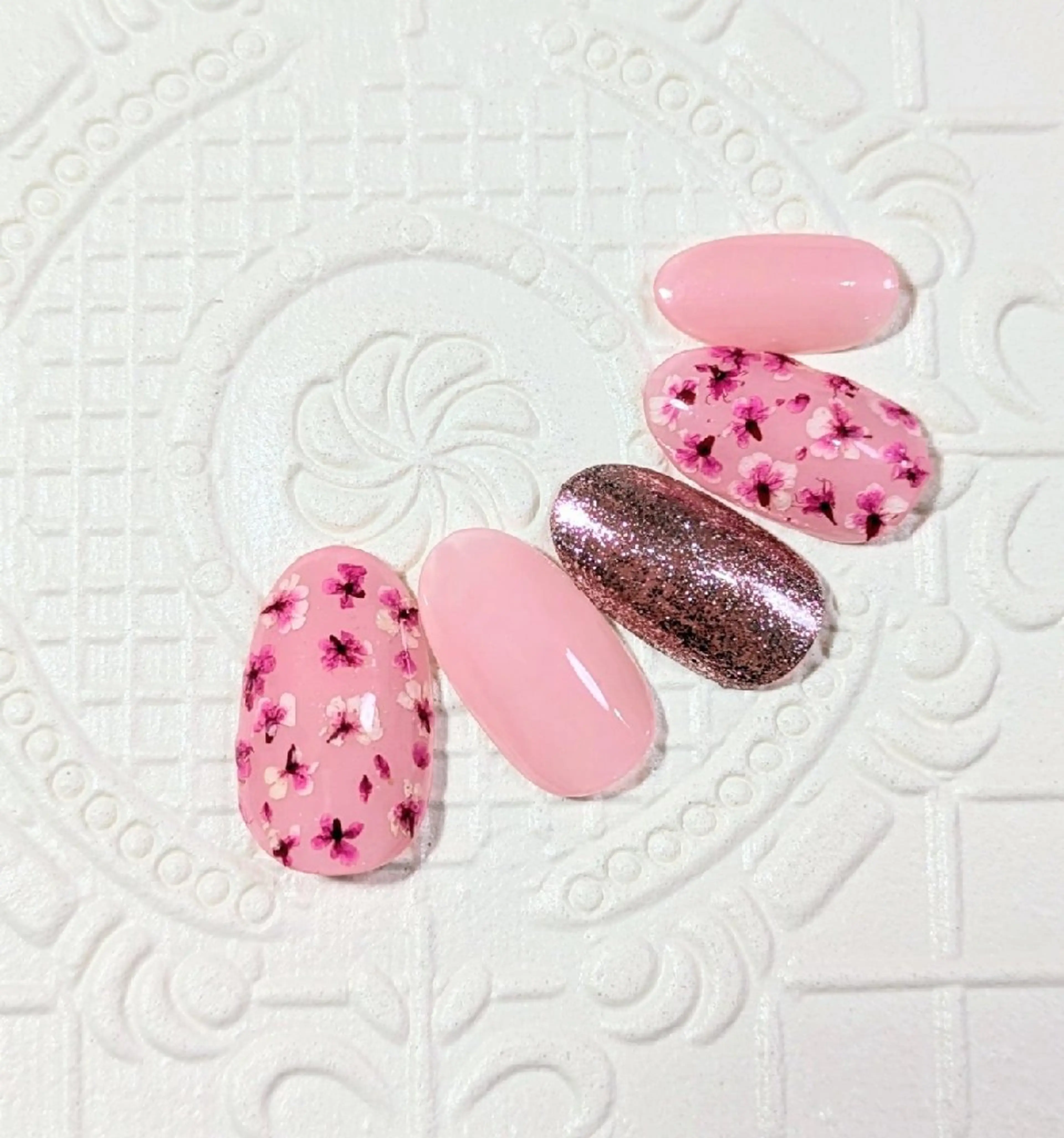 ネイル アートネイル ラメ(グリッター) 春ネイル ハンドネイル nailsalon pecheのネイルデザイン
