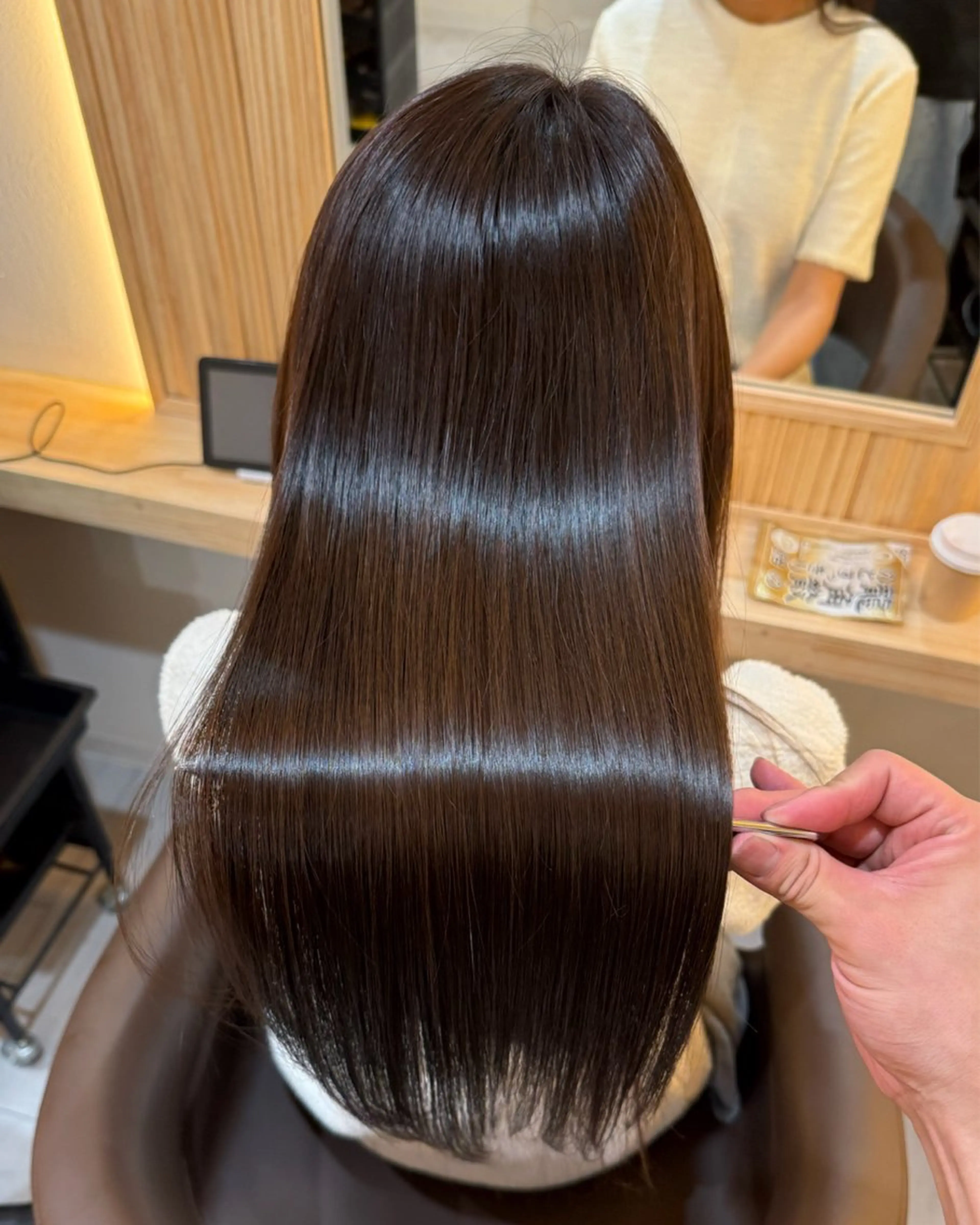 ロング 縮毛矯正 トリートメント attrait南堀江所属・乾かすだけで艶髪 松村海世のヘアスタイル