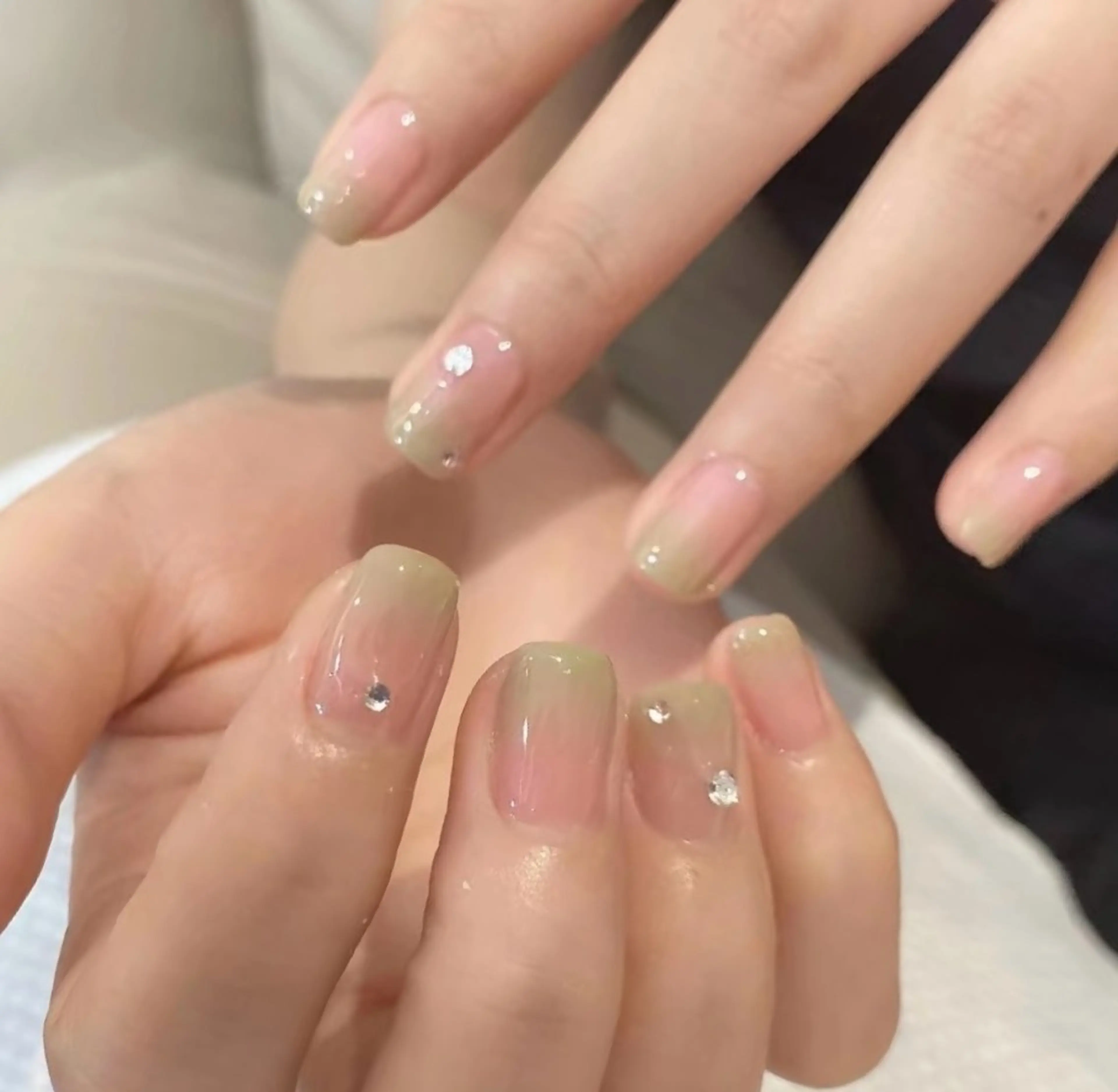 ネイル Alre nail「アルラ」所属・enRich レイリのネイルデザイン