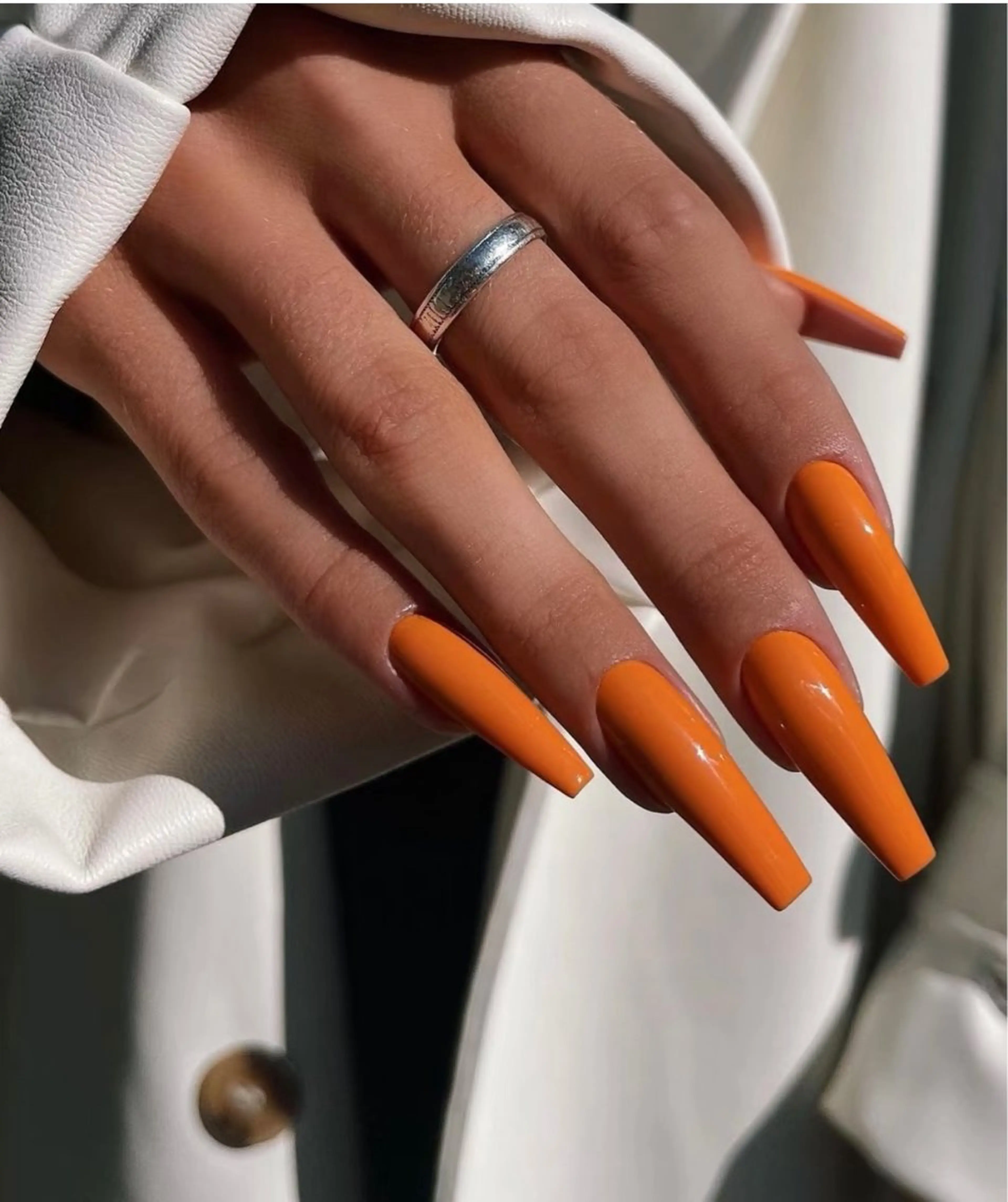 ミディアム Chiin Nail Stylistのネイルデザイン