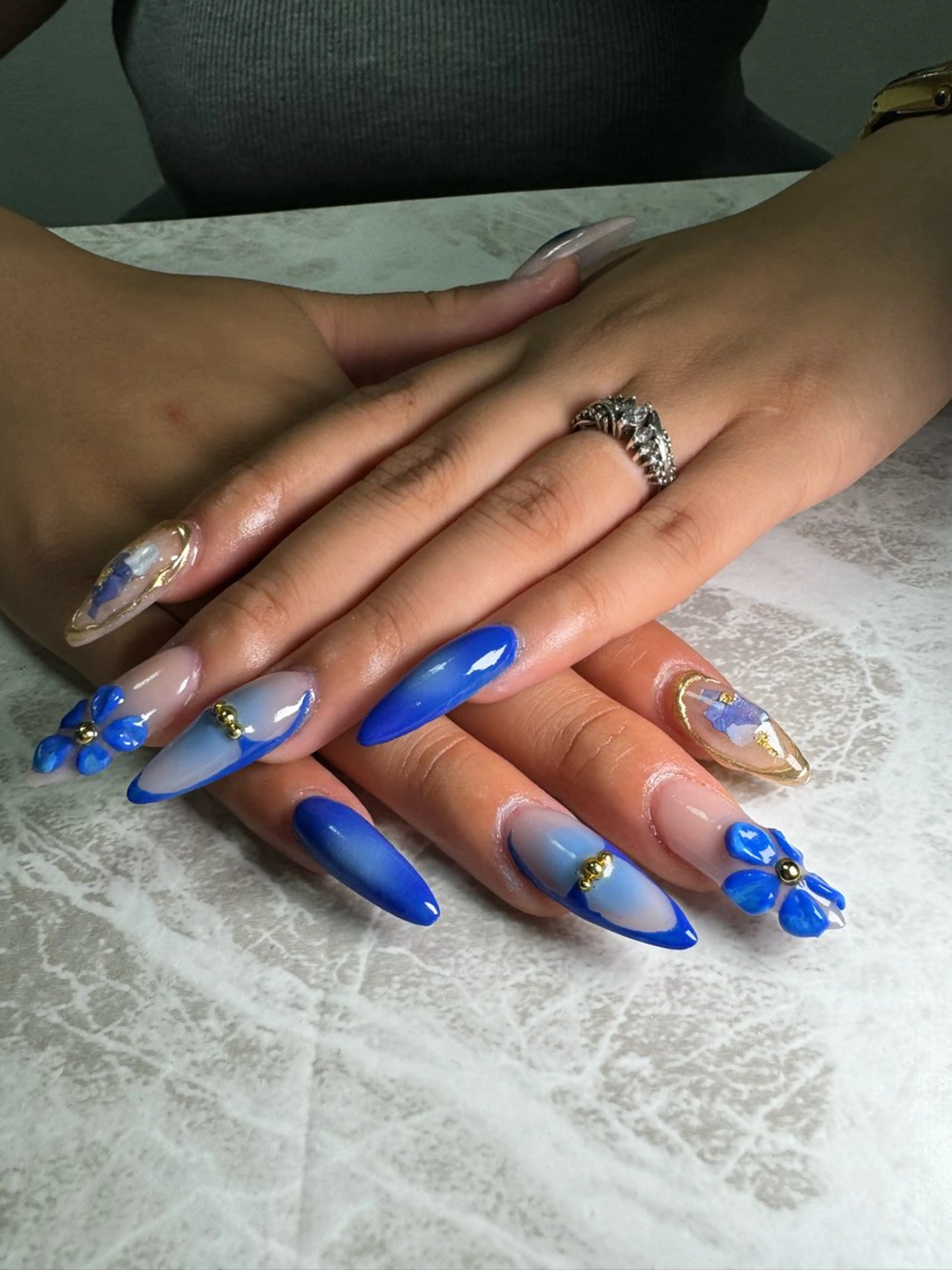 ネイル ハンドネイル YOUTH nails waxing所属・YOUTH natsumiのネイルデザイン