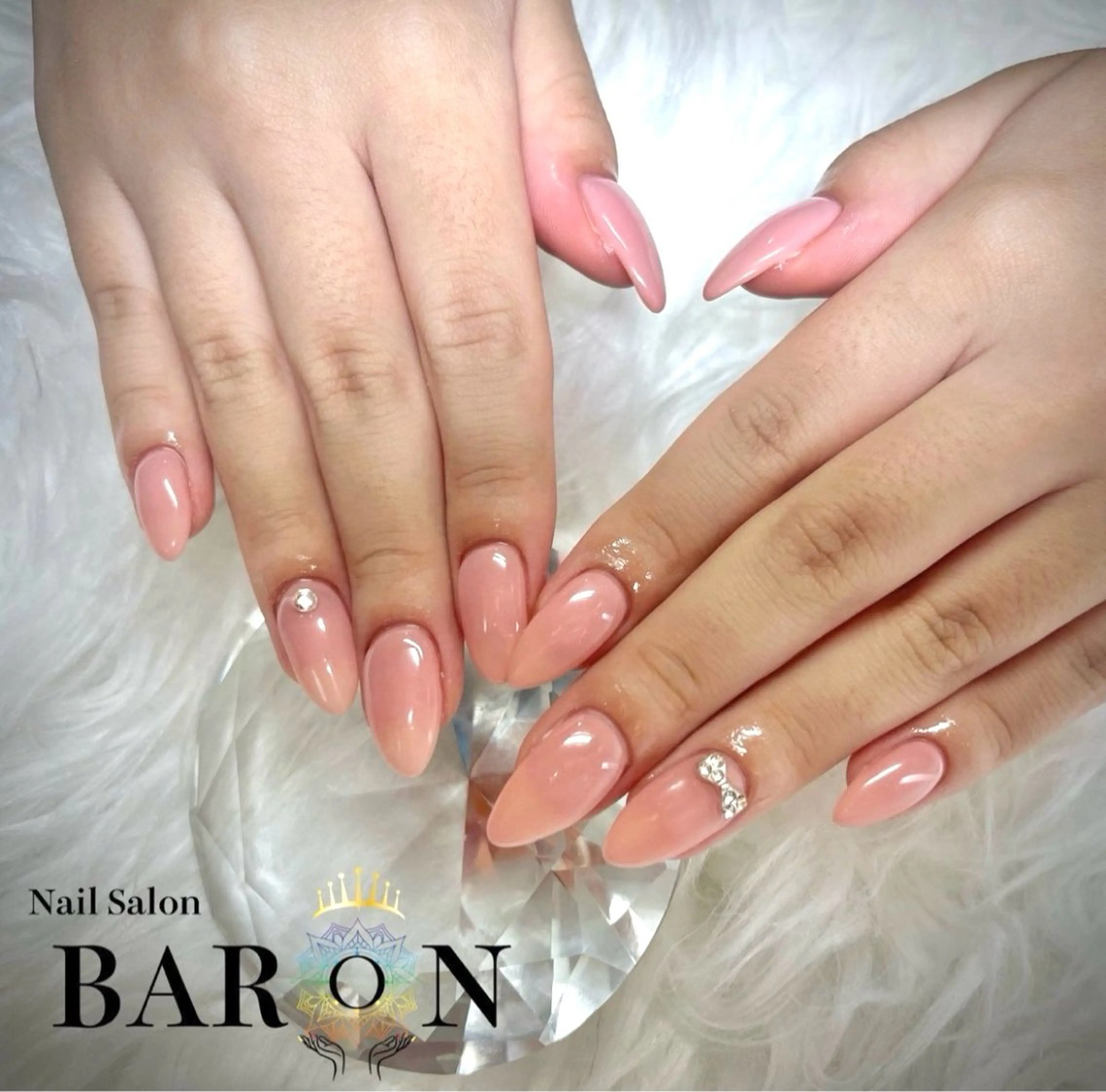 Hand💅モデル募集！★ワンカラー/ラメグラ★オフなしの方の写真