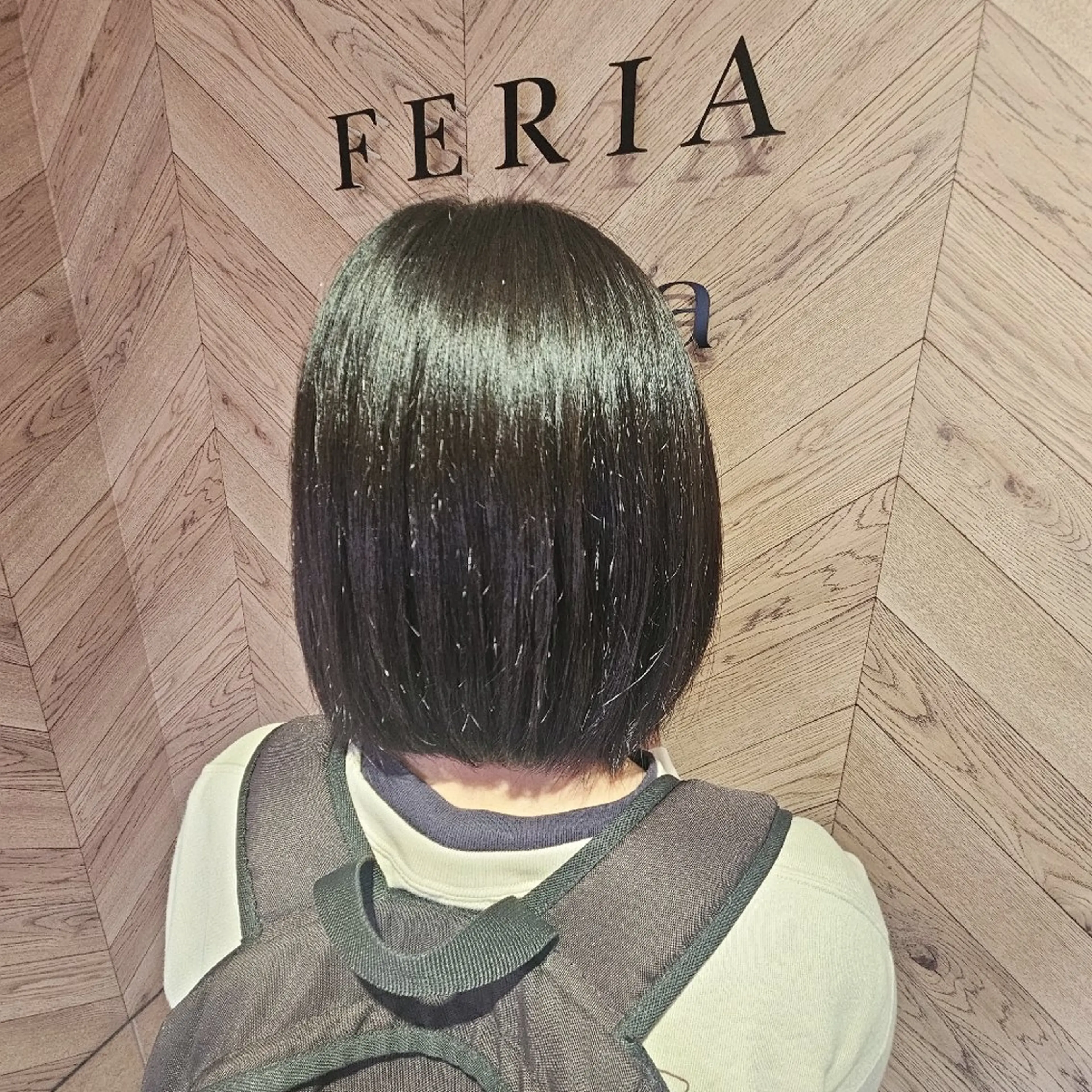ミディアム カット FERIAあべの 🎀中野まや🎀のヘアスタイル