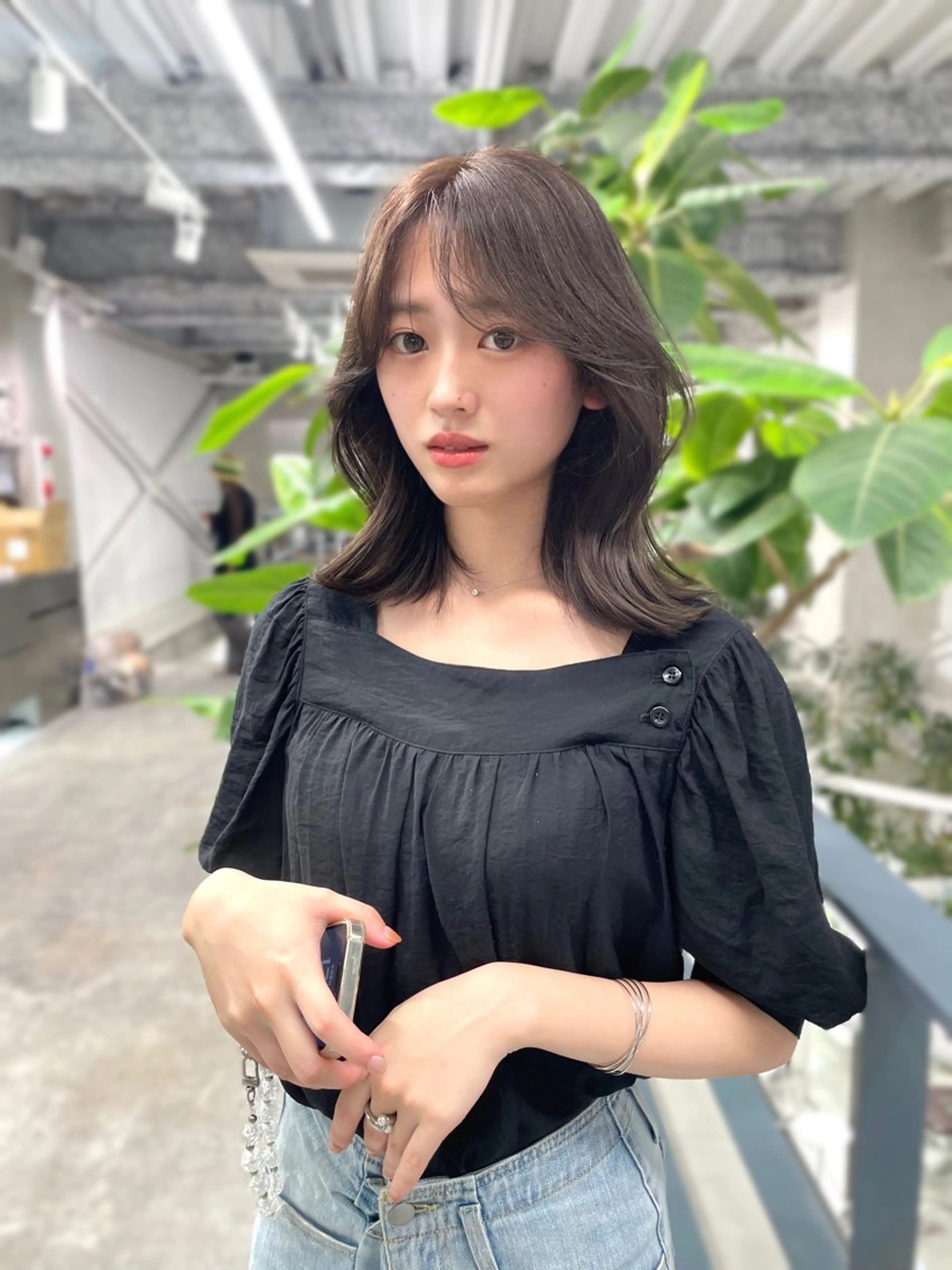 ミディアム カラー ヘアアレンジ 透明感カラー 韓国風ヘア レイヤーカット the path shogo🌻のヘアスタイル