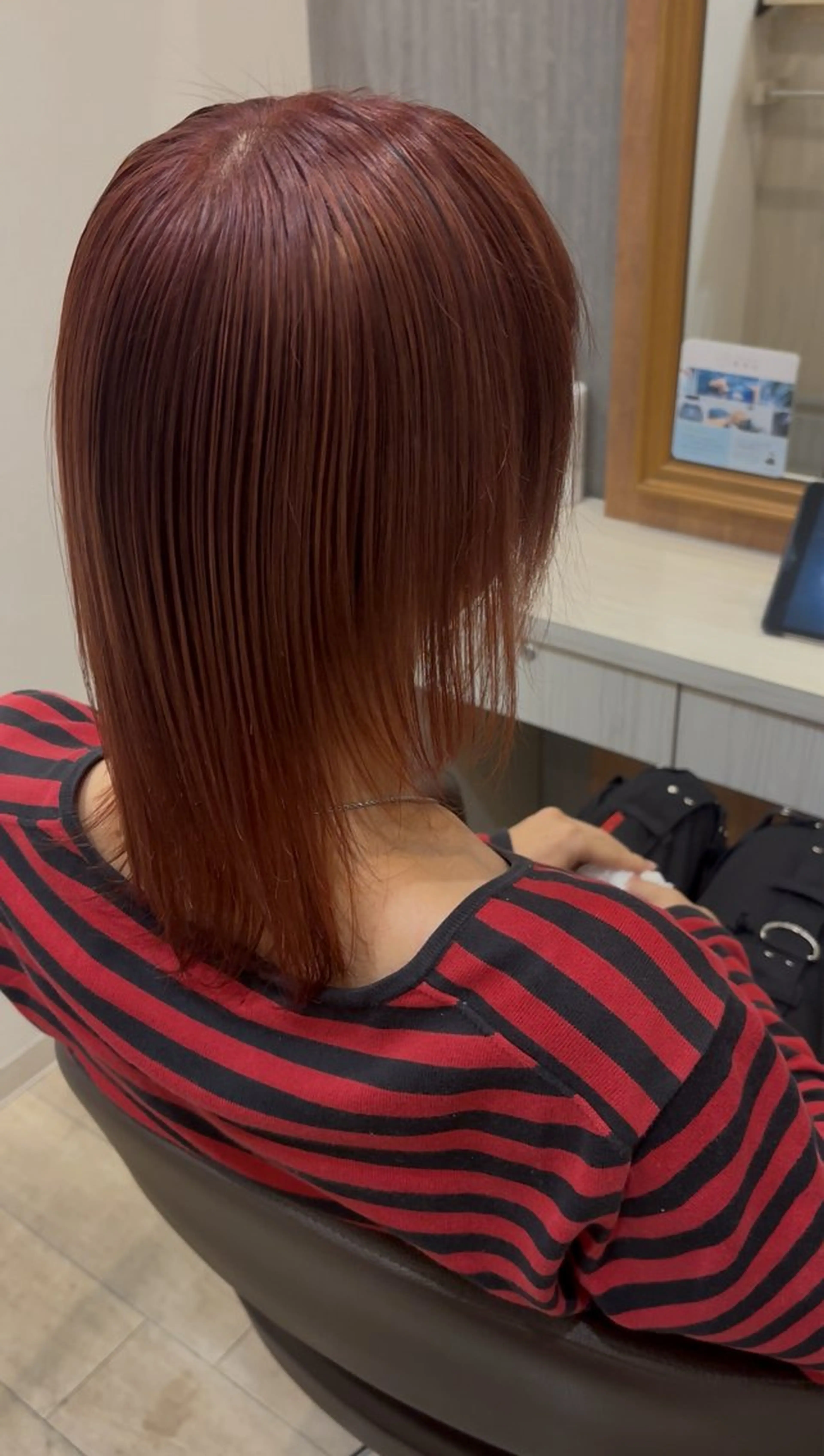 ミディアム カラー メンズ EARTH  高田馬場所属・earth高田馬場 青山のヘアスタイル