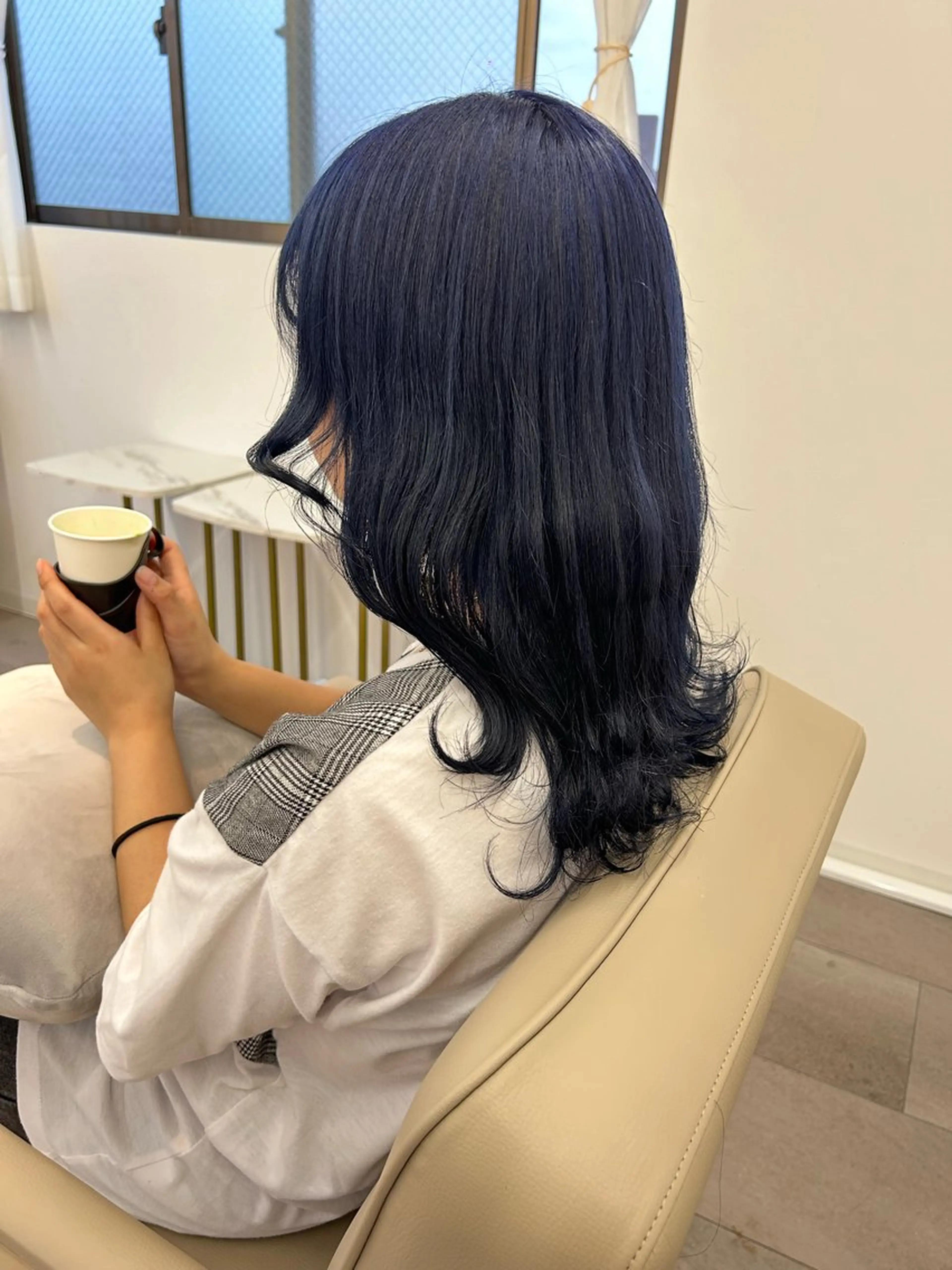 ミディアム ior北千住【イオール】所属・YU(ハイトーン/ ブリーチカラー)のヘアスタイル