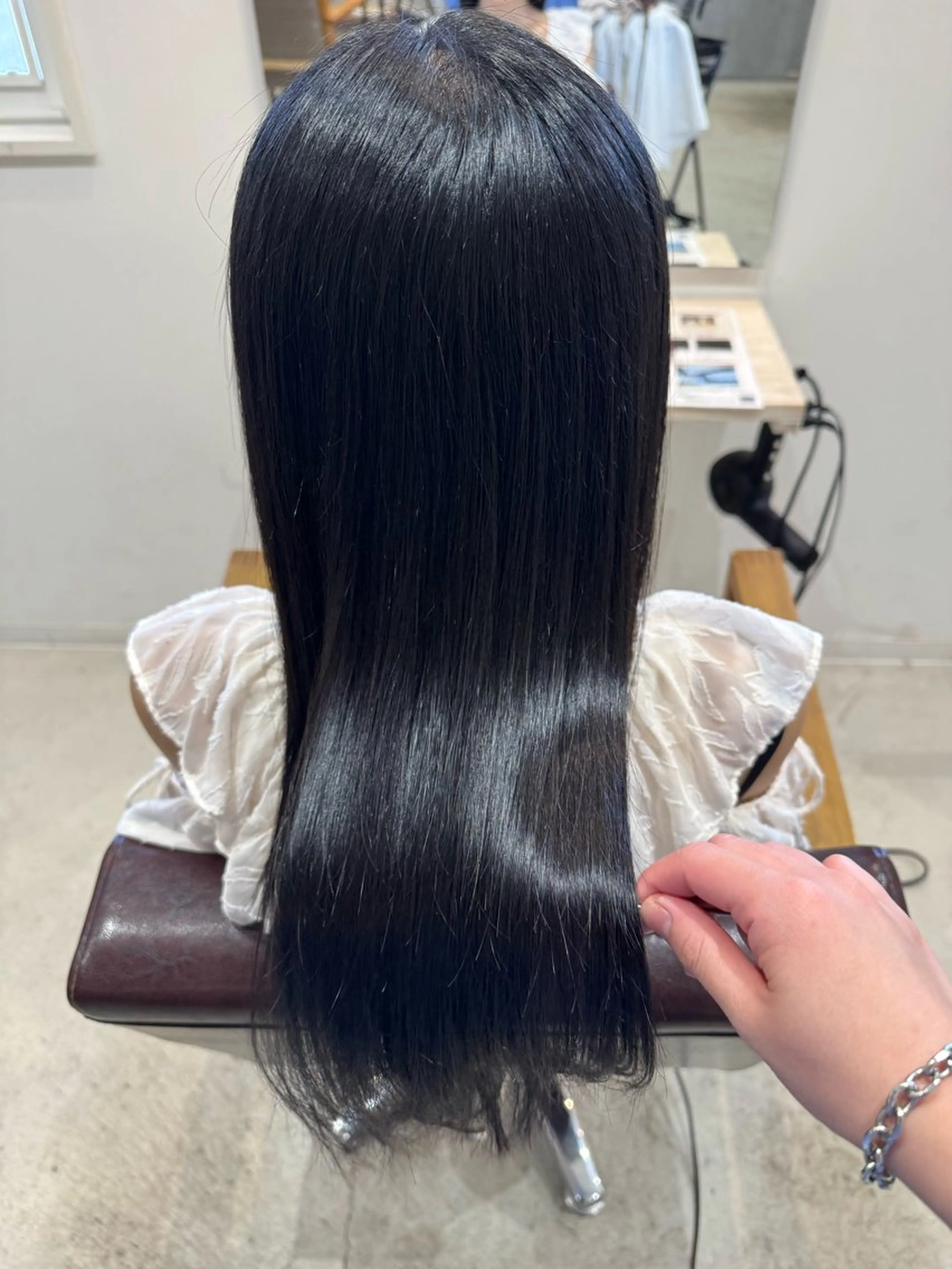 ロング カラー バレイヤージュ ベージュカラー ブリーチ ブロンド ケアブリーチ hono/ブリーチ /Lote.一宮のヘアスタイル