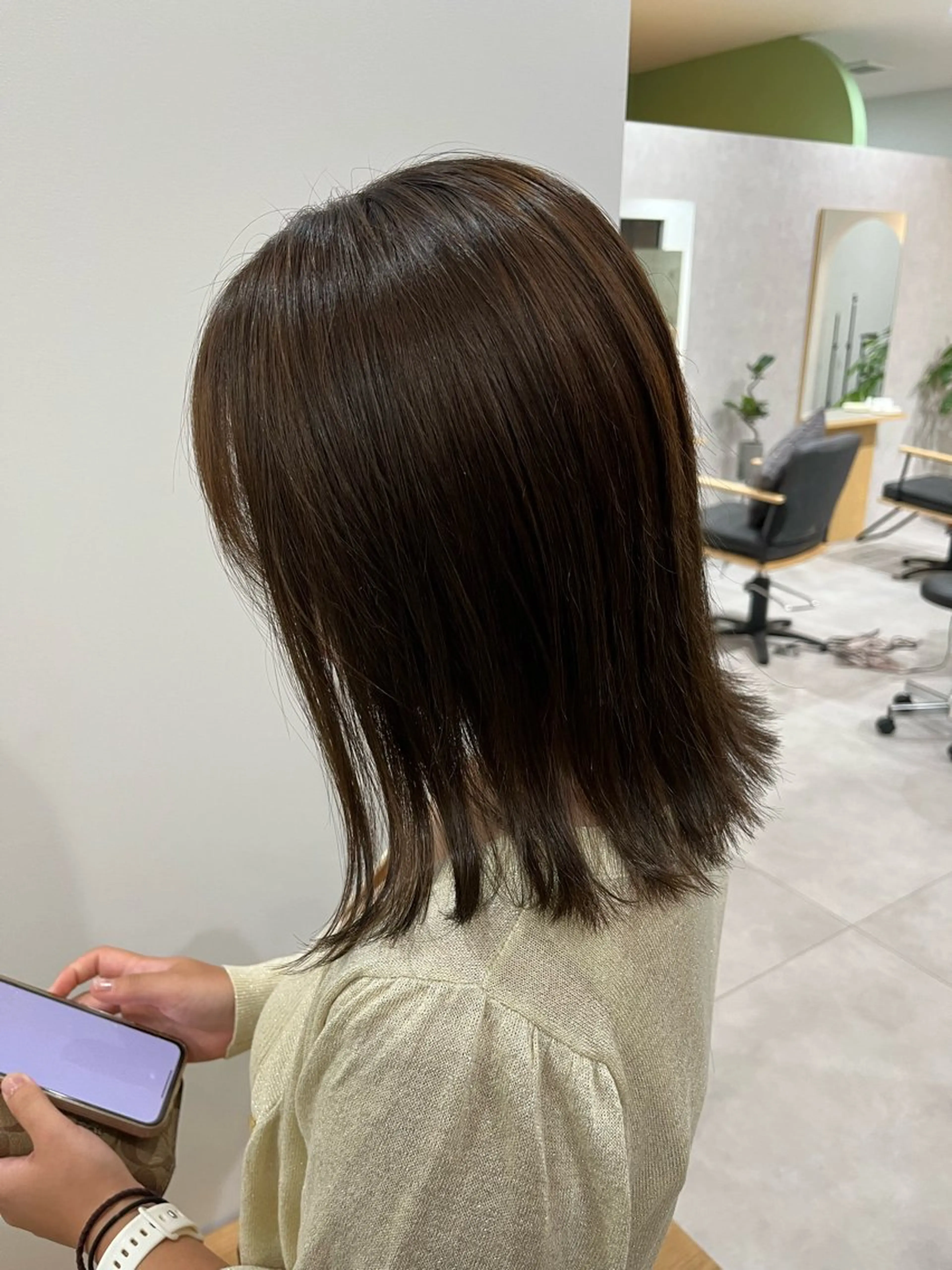 ミディアム カット ヘアカラー ボブ/ハイトーン特化 solua上本町のヘアスタイル